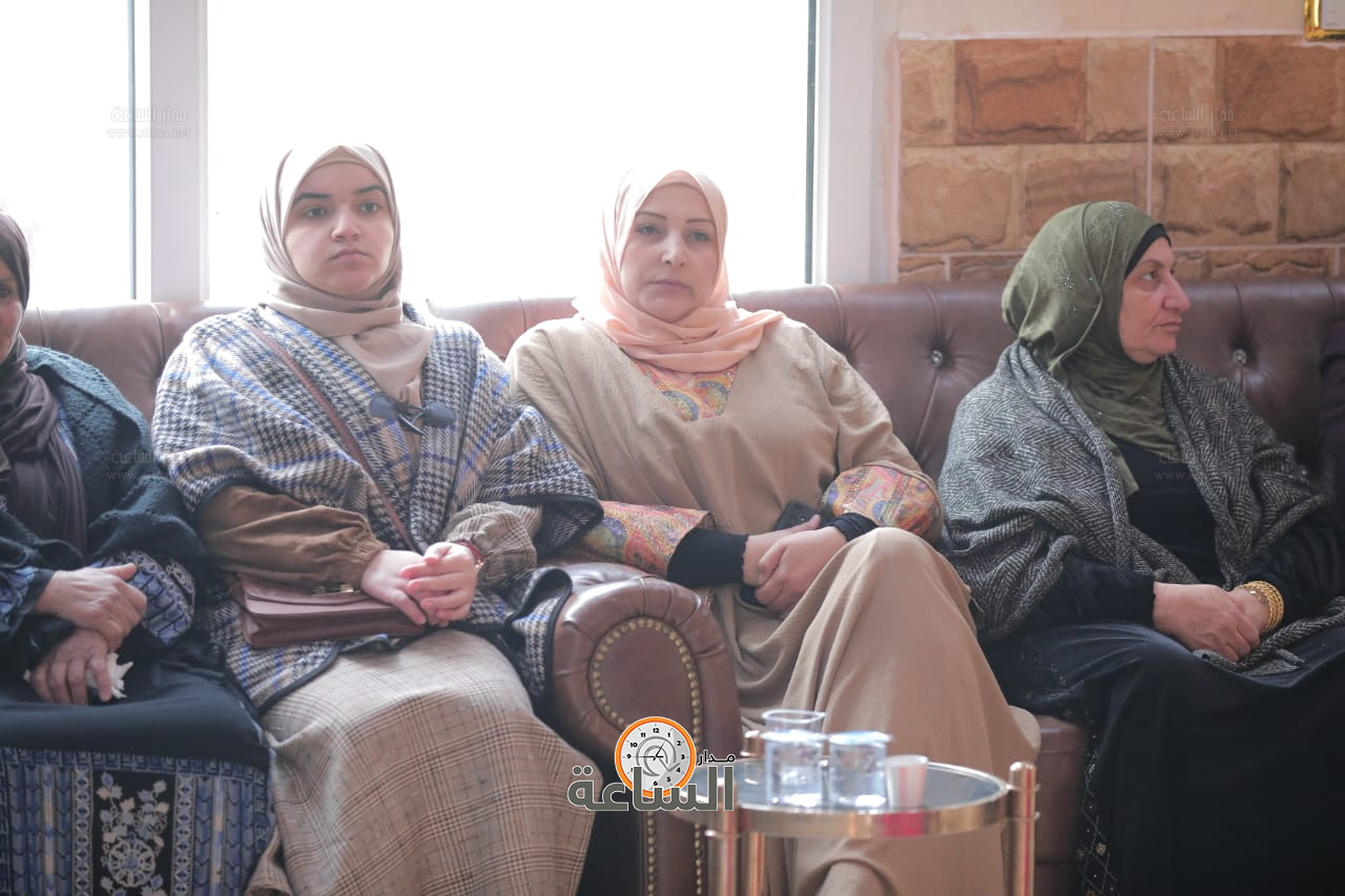 Madar Al-Saa Images 0.27264431630262775