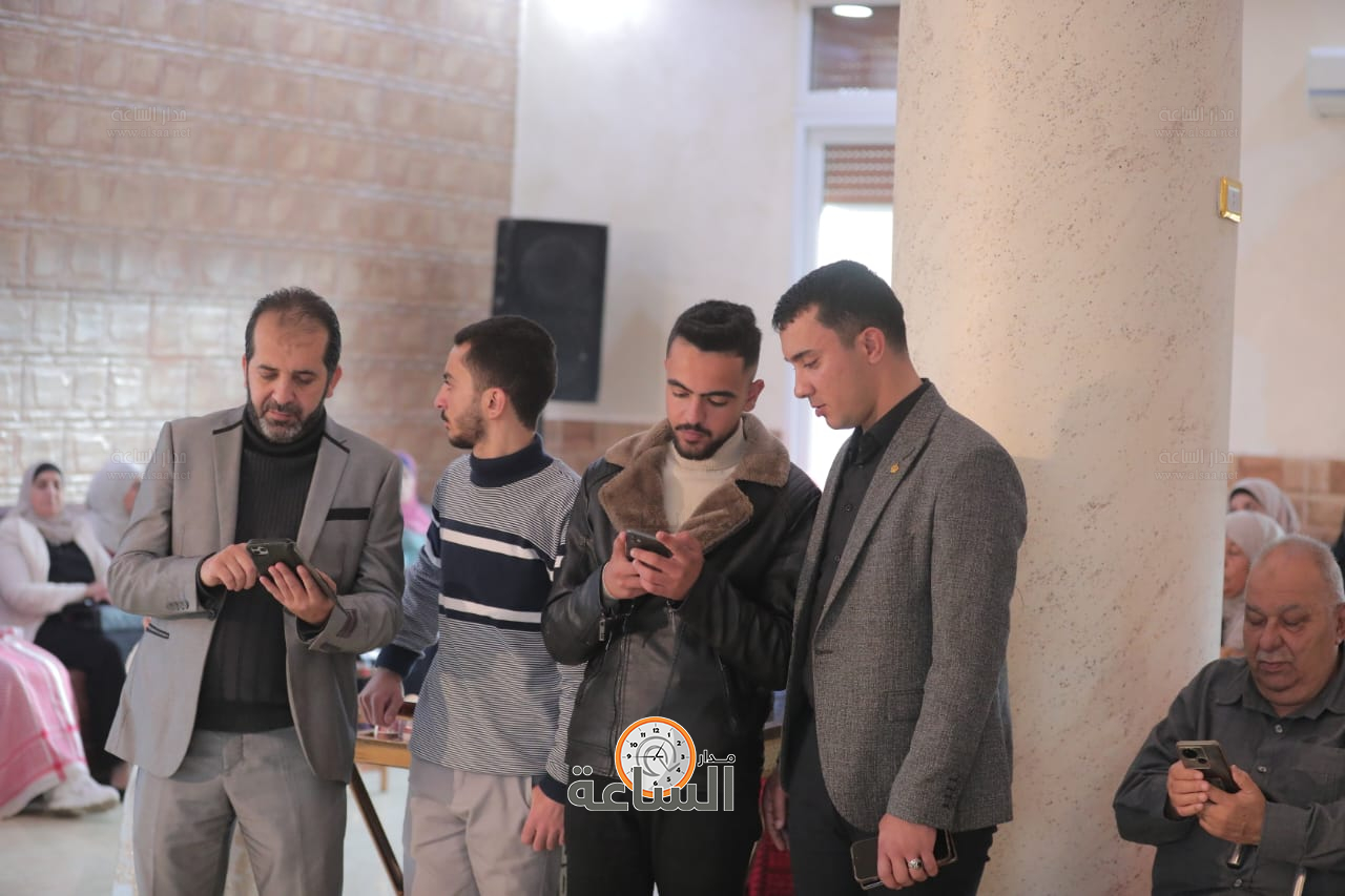 Madar Al-Saa Images 0.757009130473362