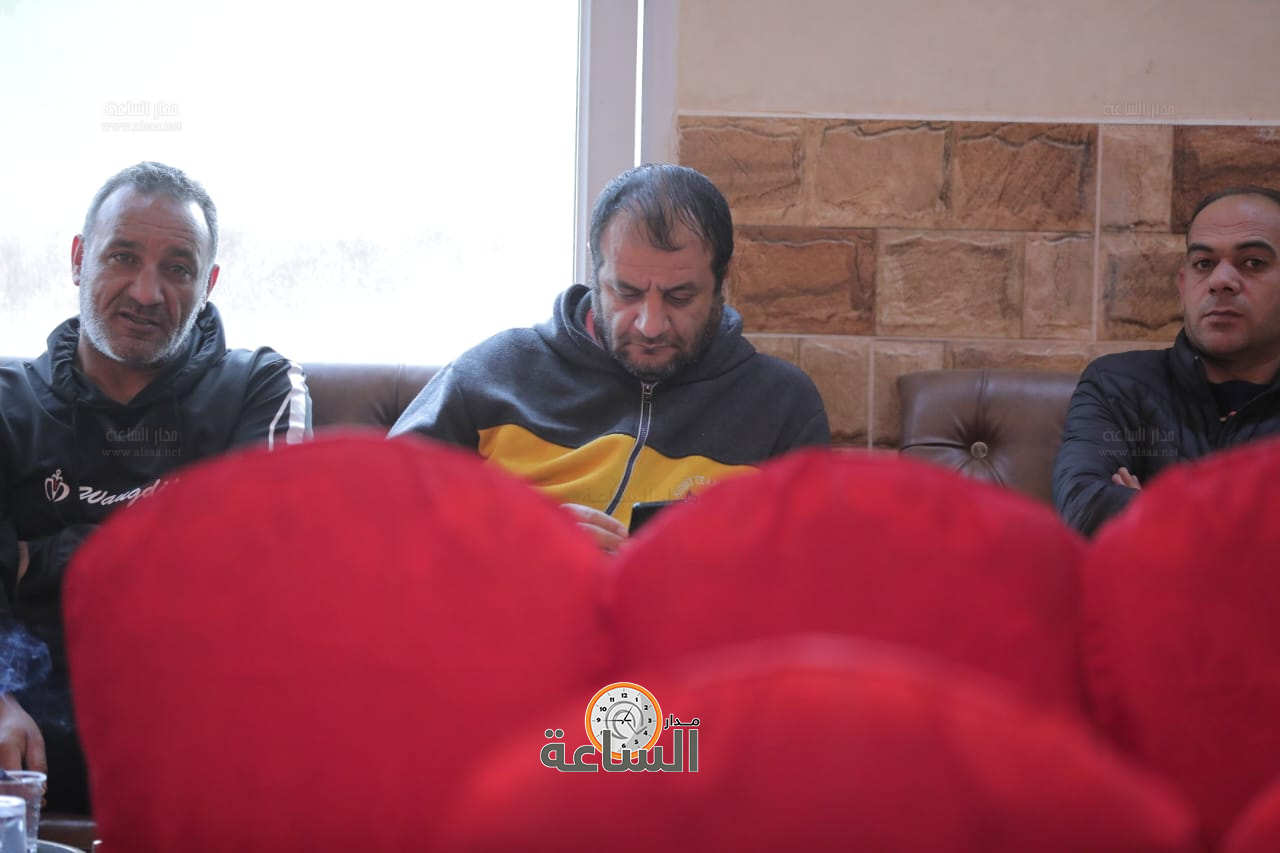 Madar Al-Saa Images 0.005104973765294396