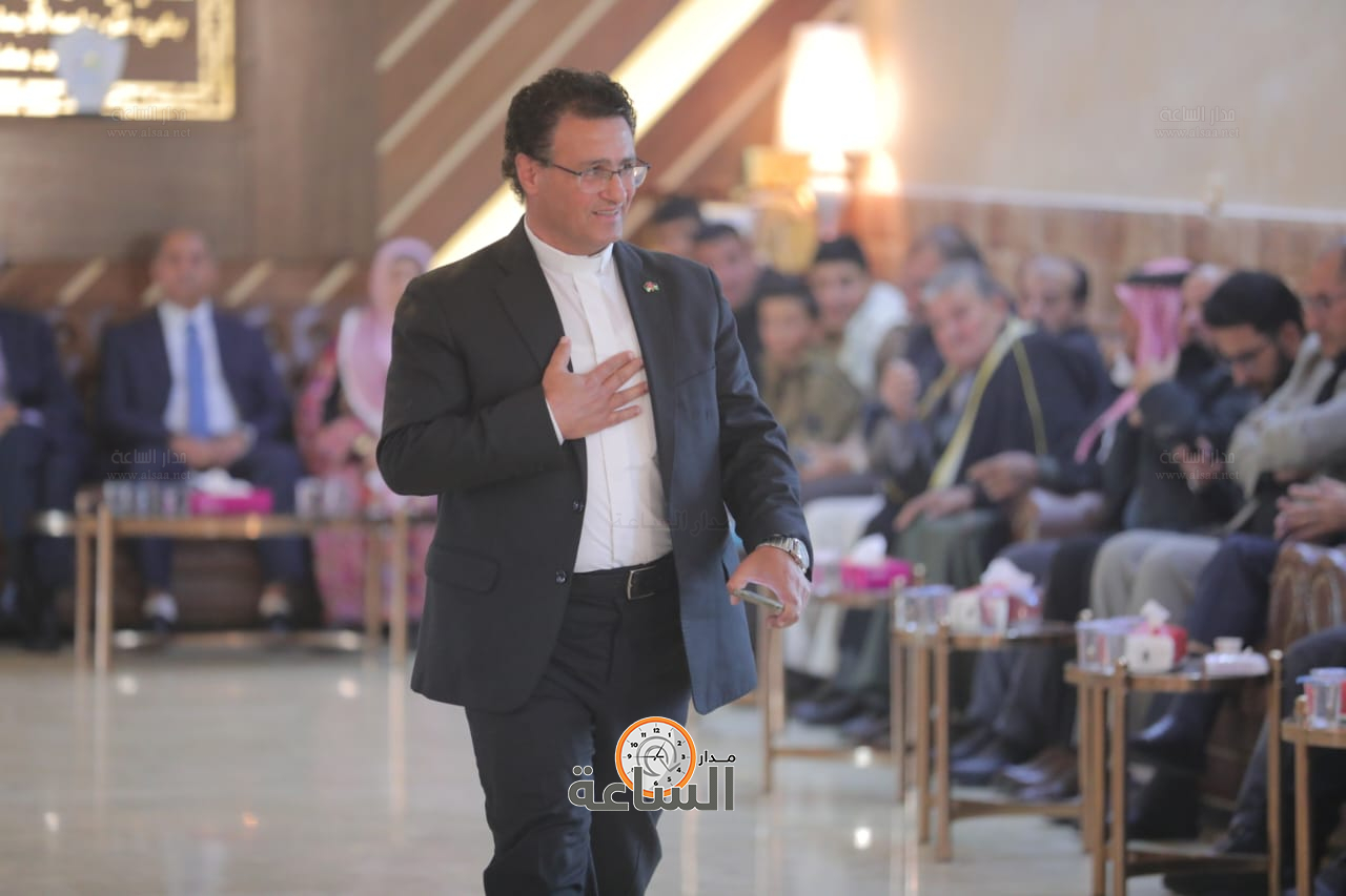 Madar Al-Saa Images 0.42437987191639603