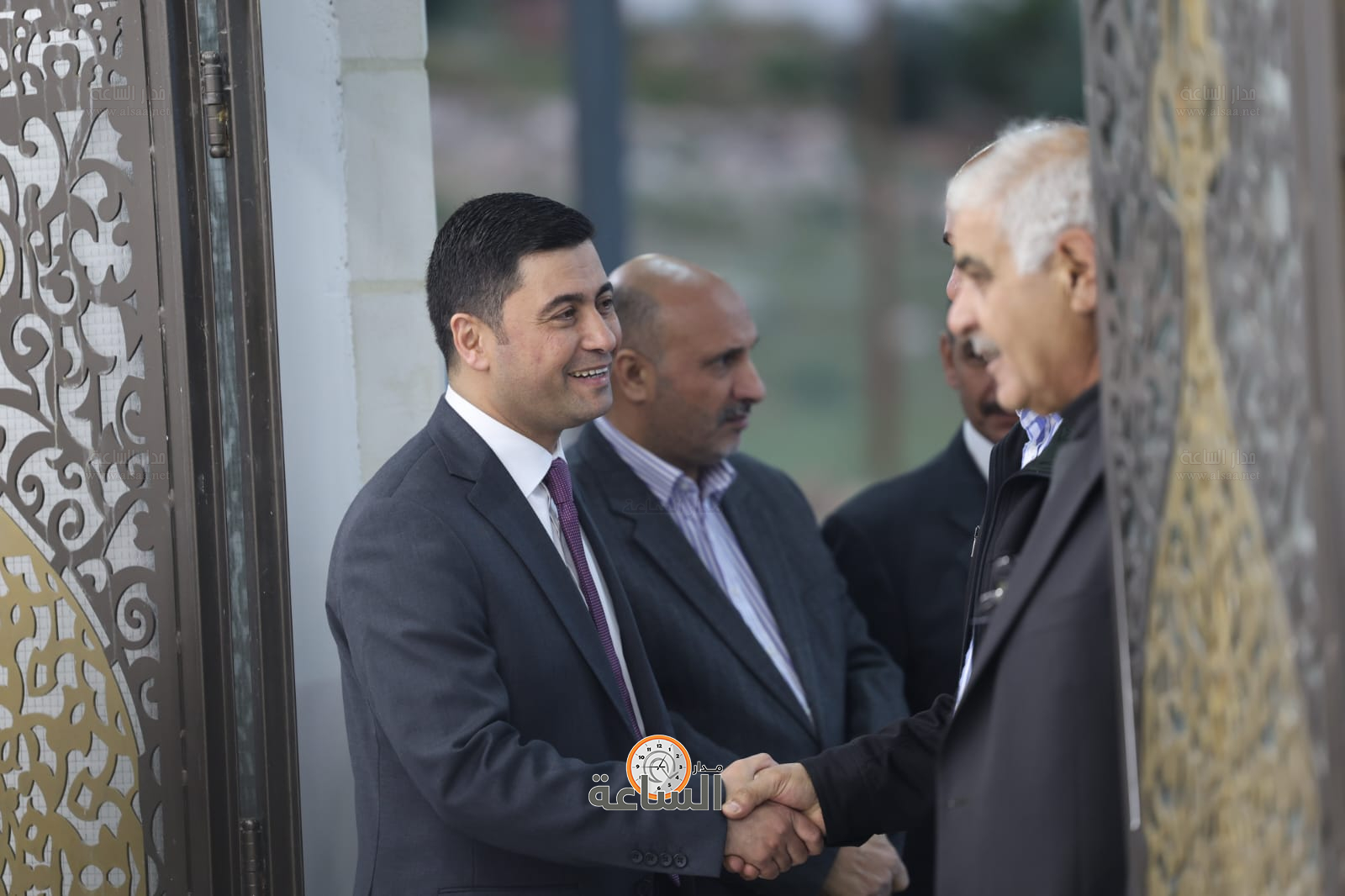 Madar Al-Saa Images 0.4009775486609808