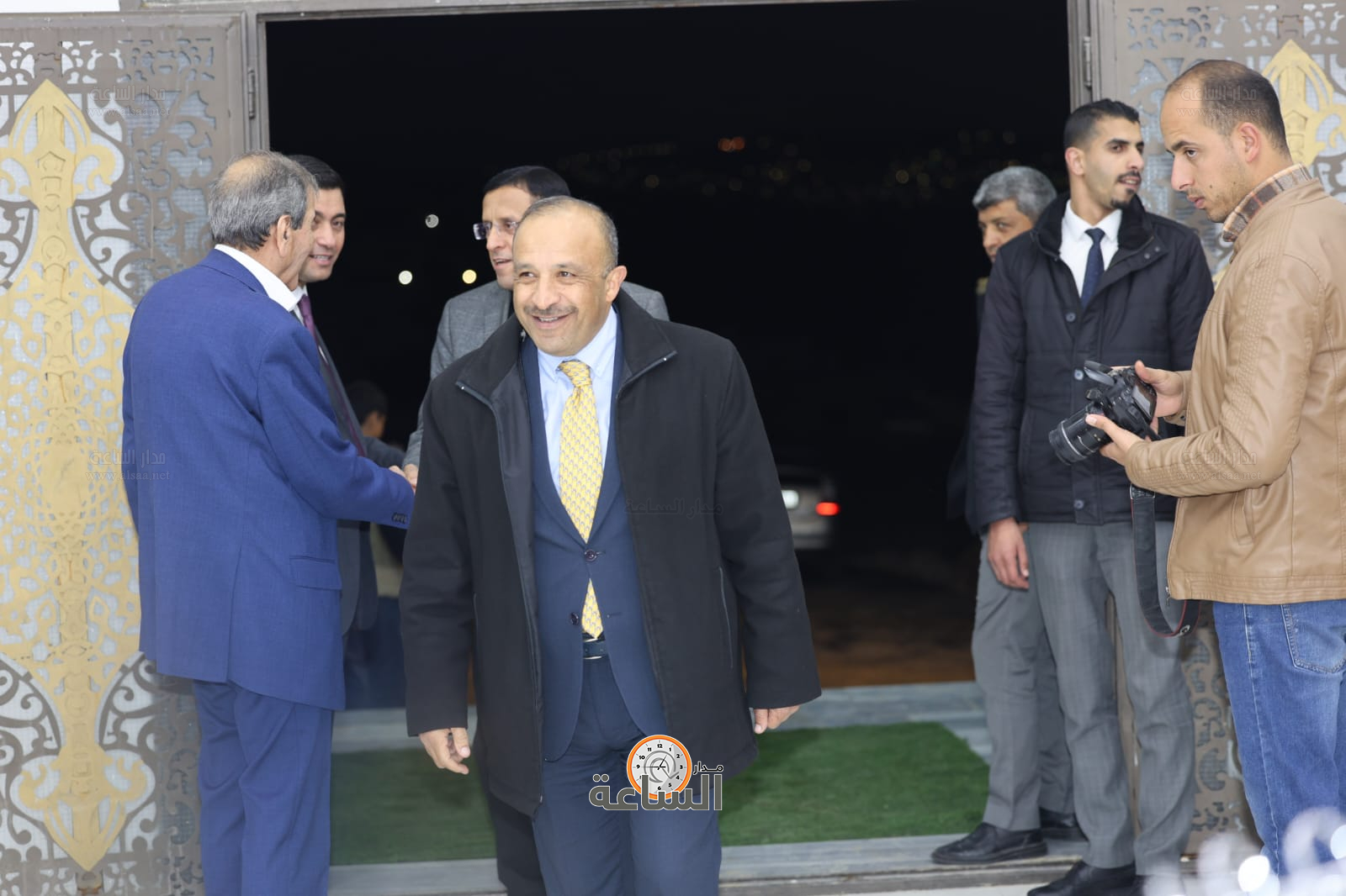 Madar Al-Saa Images 0.211999022656141