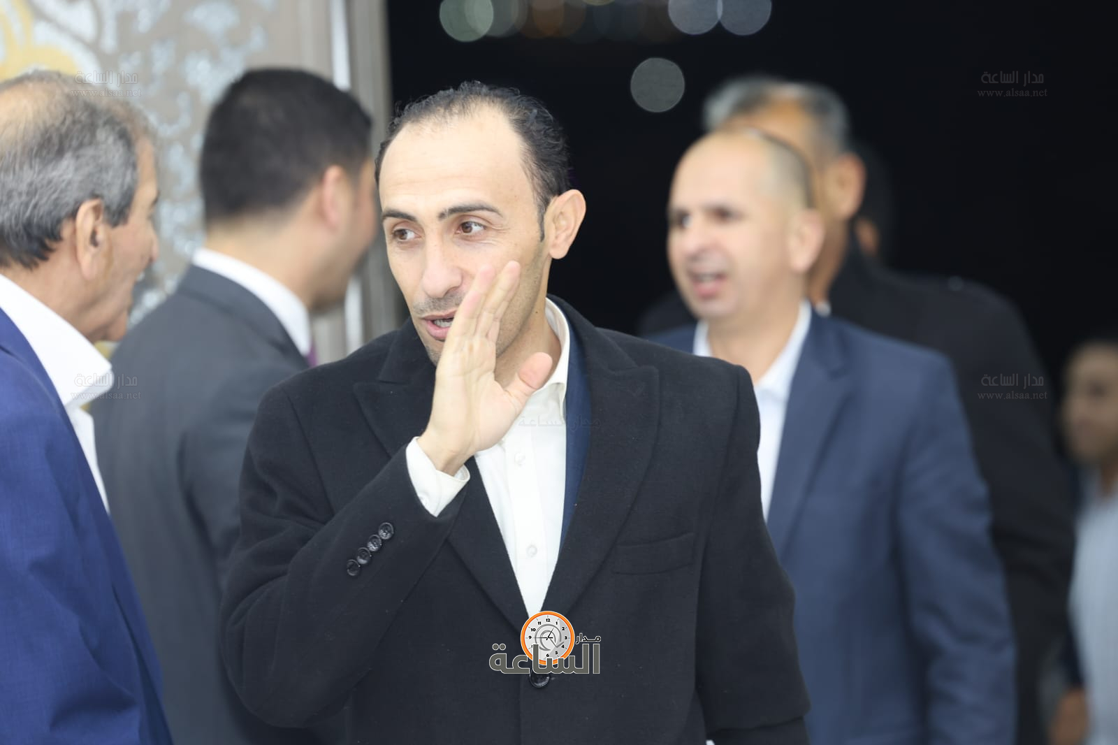 Madar Al-Saa Images 0.3184016842275832