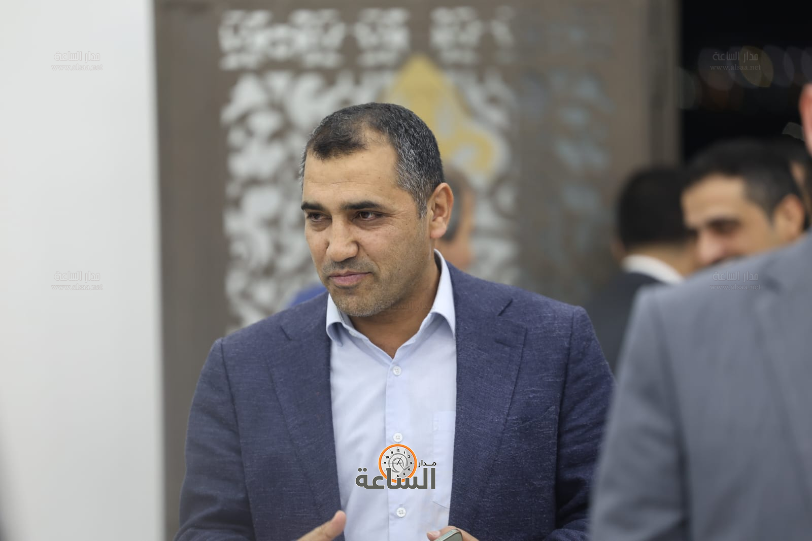 Madar Al-Saa Images 0.6531735981677201