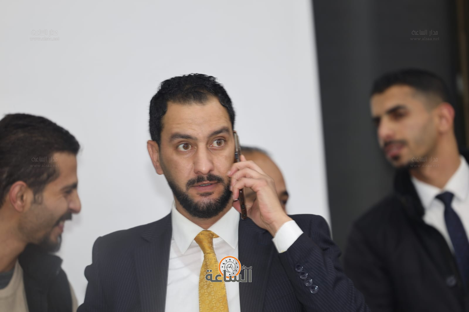 Madar Al-Saa Images 0.4504914417745268