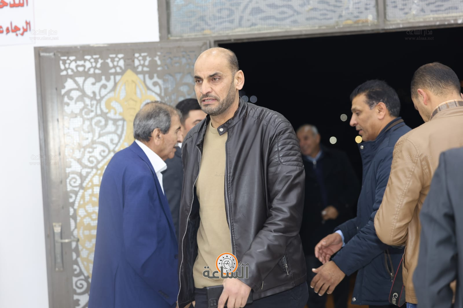 Madar Al-Saa Images 0.4431814083477489