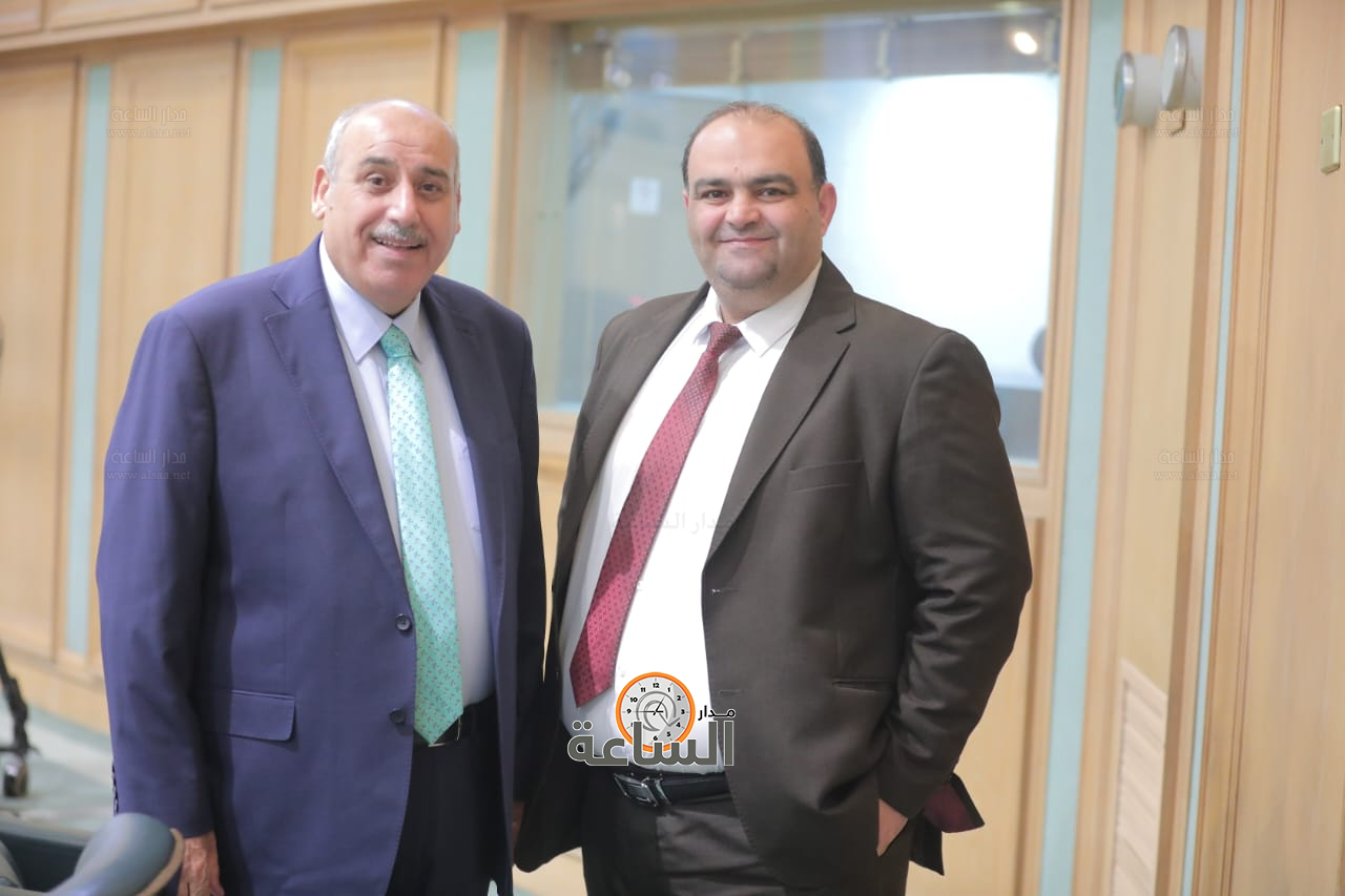 Madar Al-Saa Images 0.22944411540574916