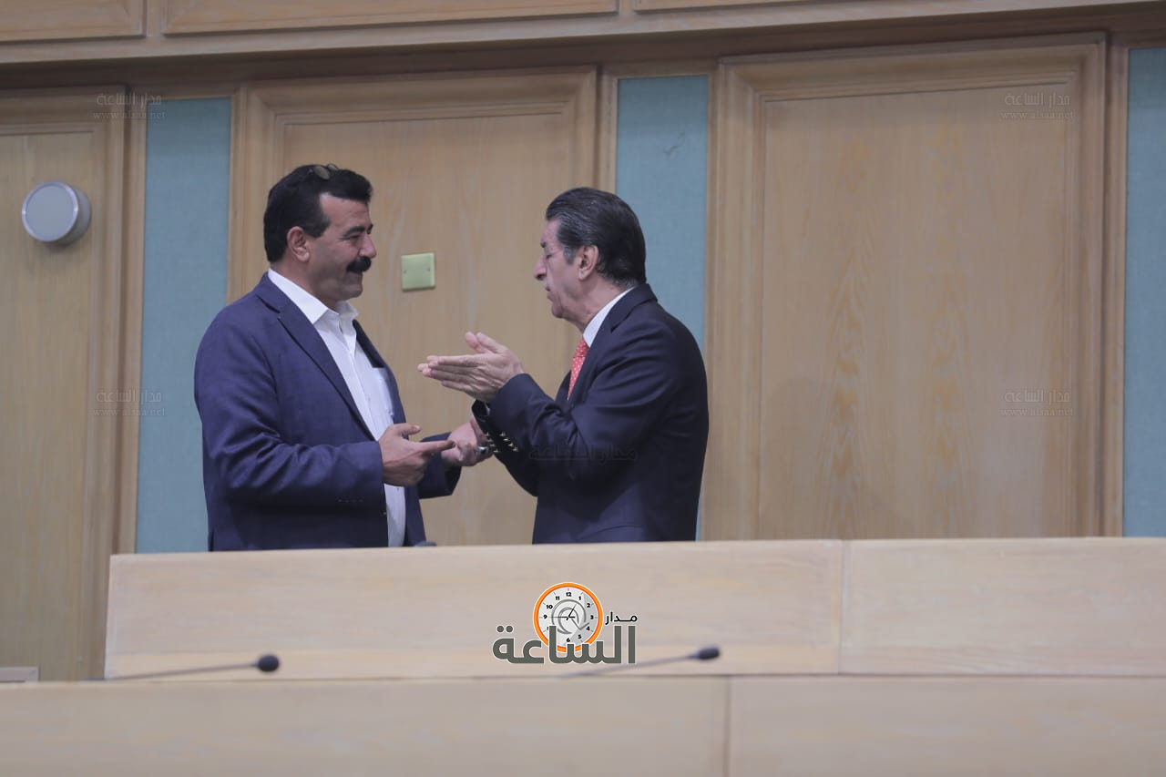 Madar Al-Saa Images 0.2332456945934972