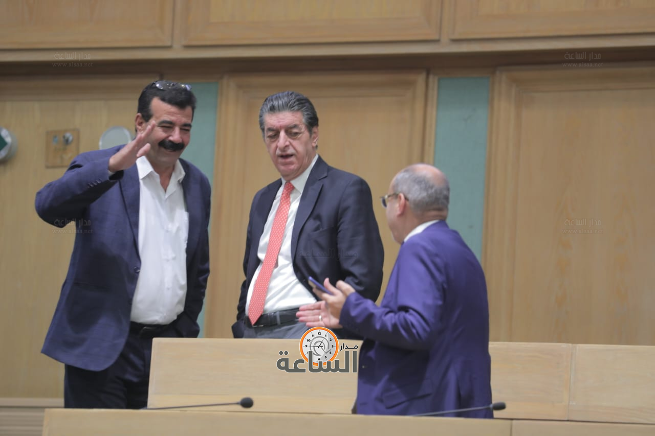 Madar Al-Saa Images 0.7324743631133848