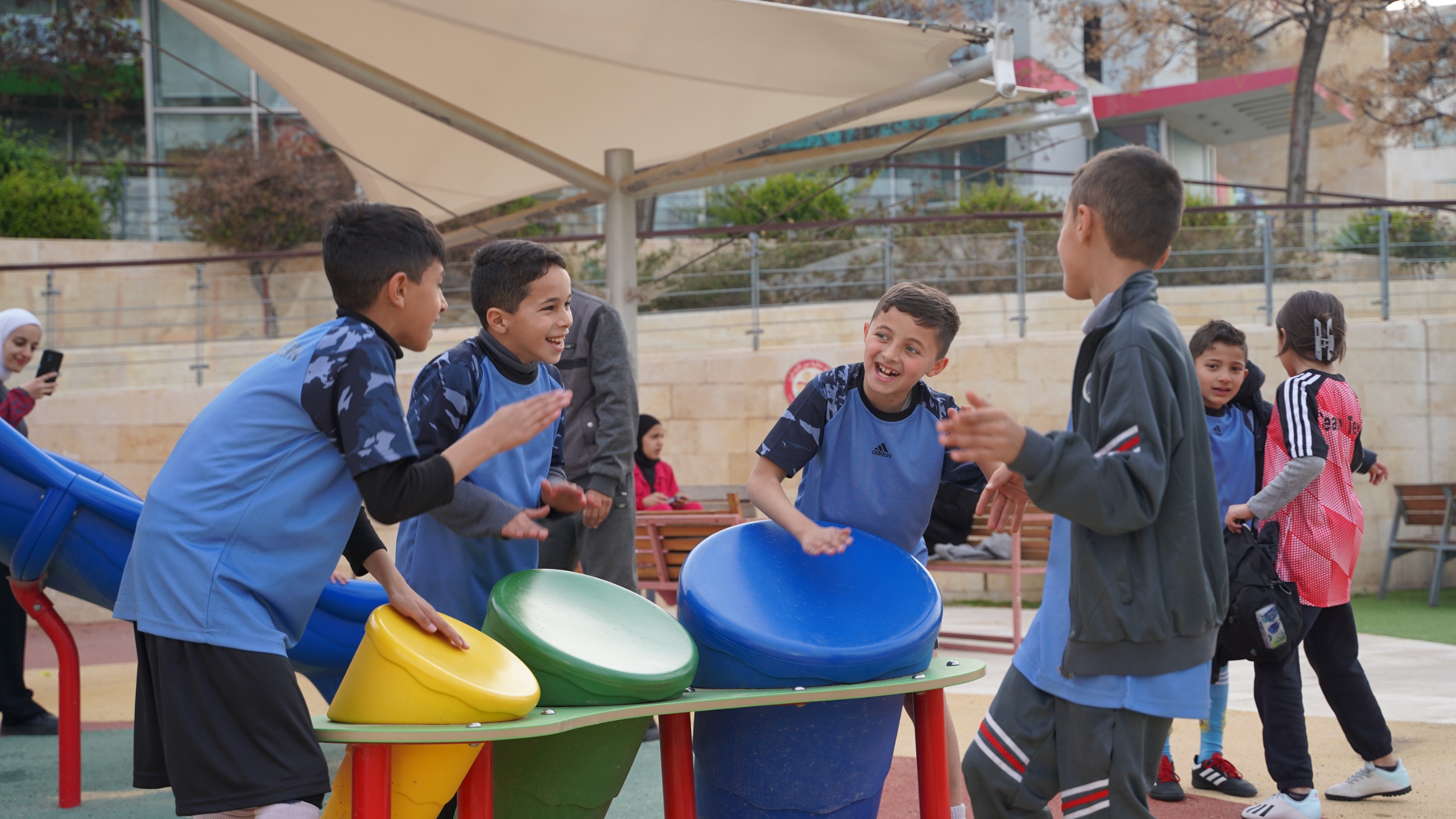 Madar Al-Saa Images 0.968539300691163