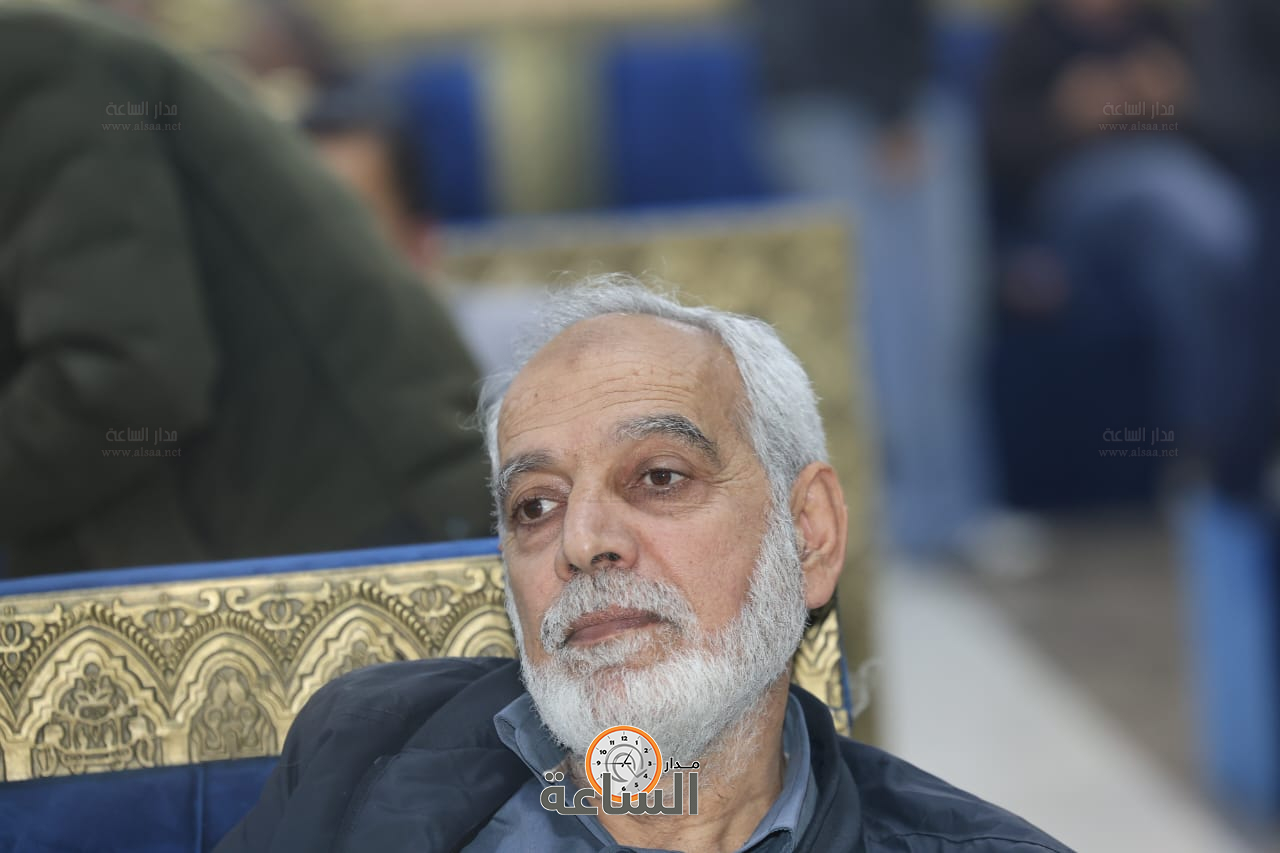 Madar Al-Saa Images 0.3179723114989432