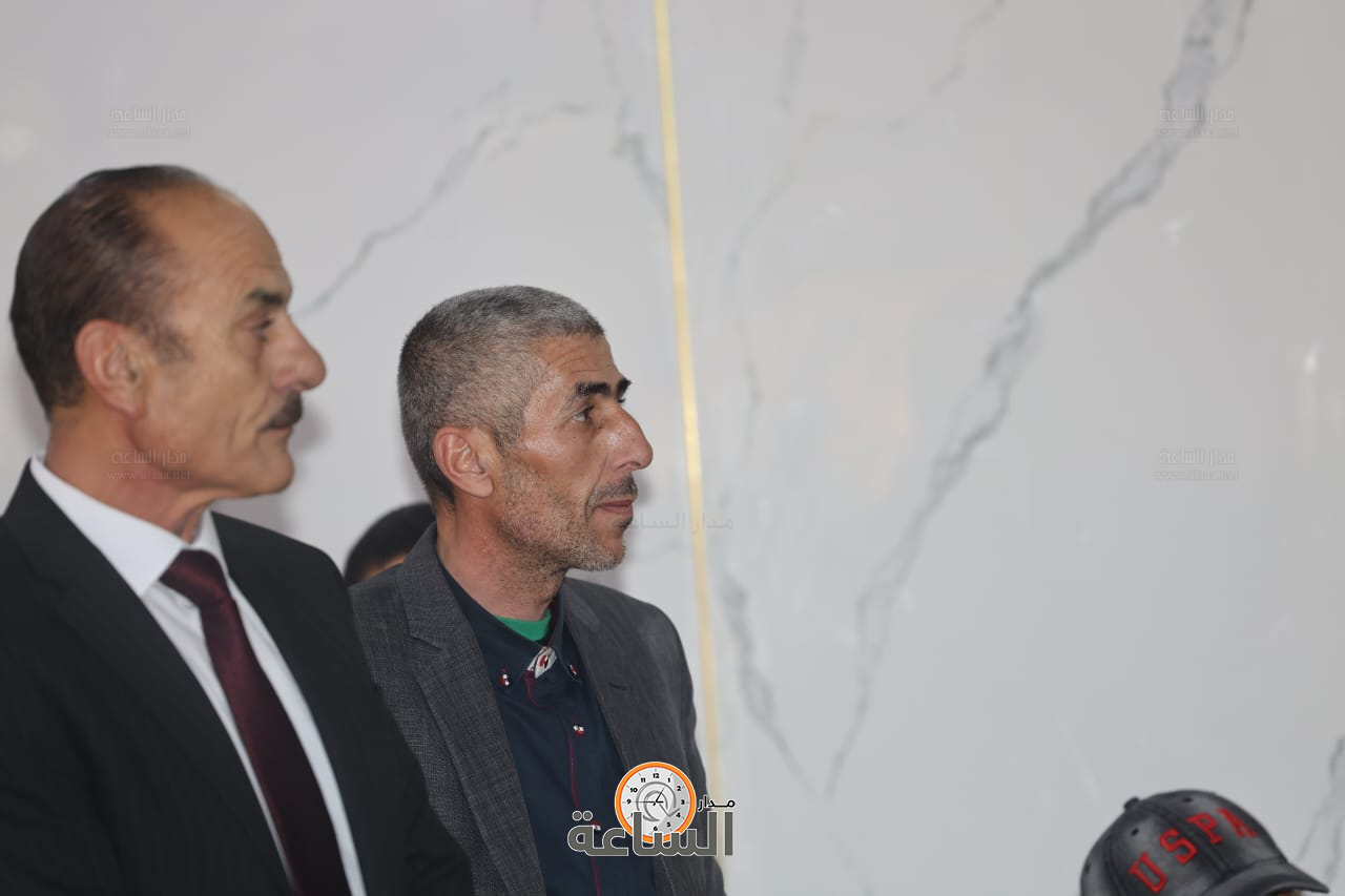 Madar Al-Saa Images 0.9889289287737566