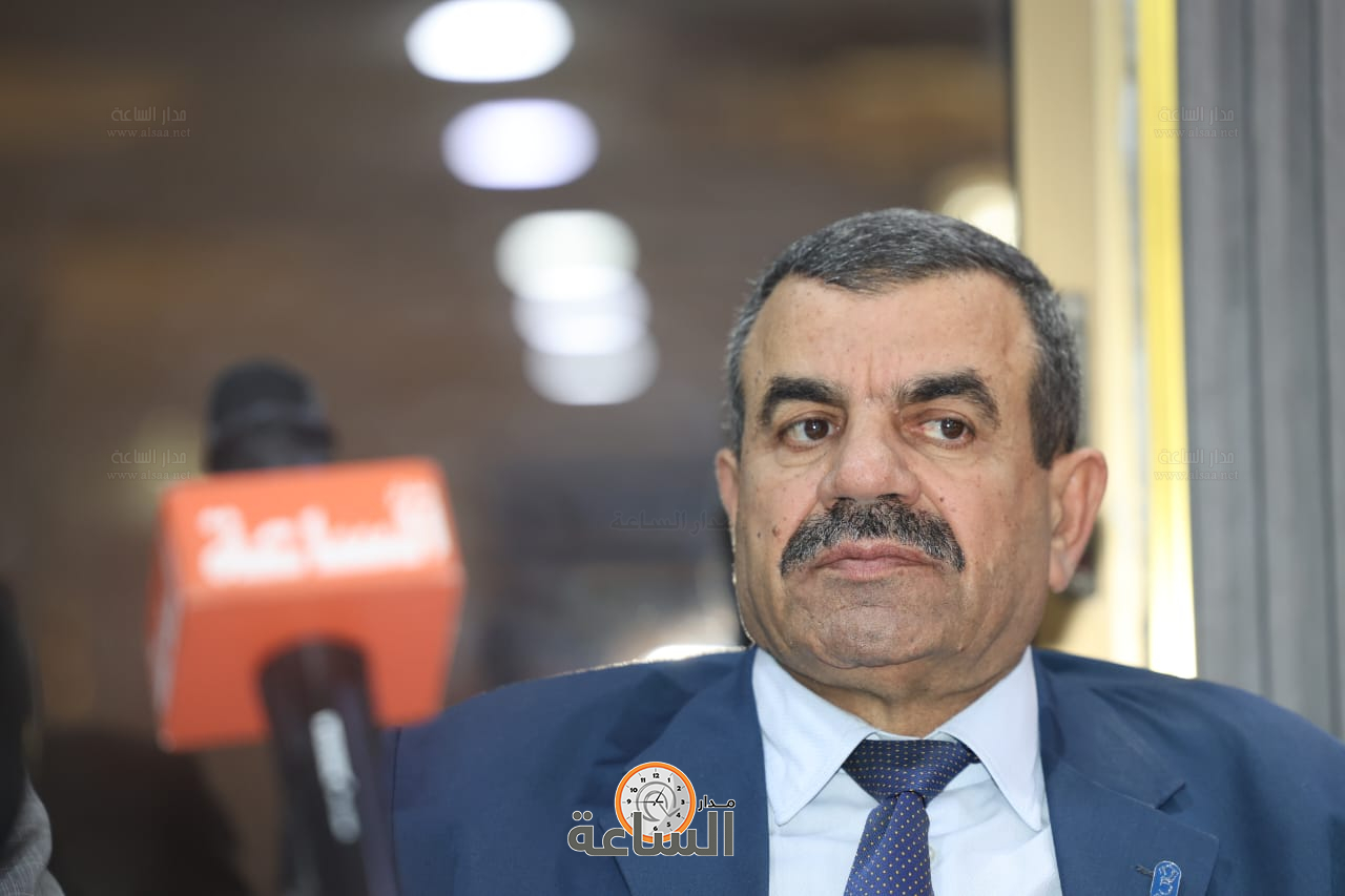 Madar Al-Saa Images 0.2895420574316787