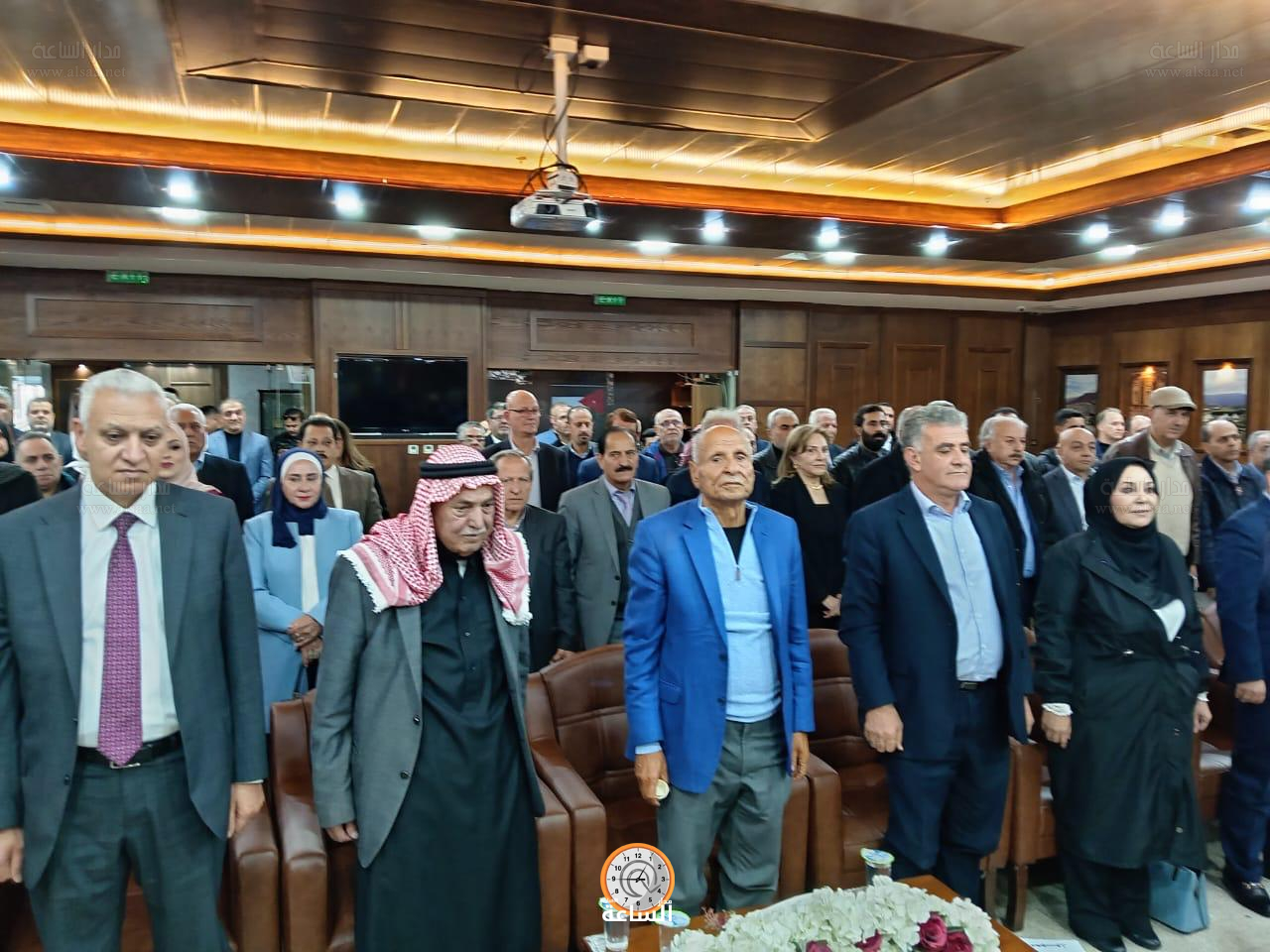 Madar Al-Saa Images 0.14140925841423124