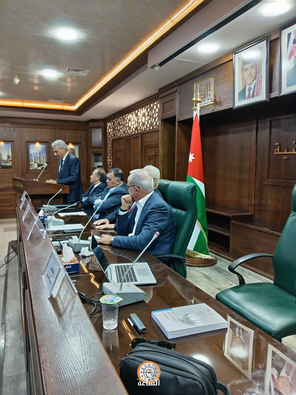 Madar Al-Saa Images 0.9121725102839339