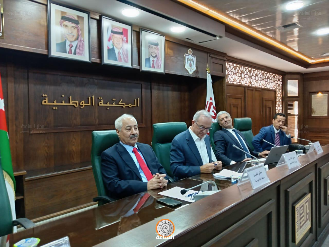 Madar Al-Saa Images 0.8242056746000644