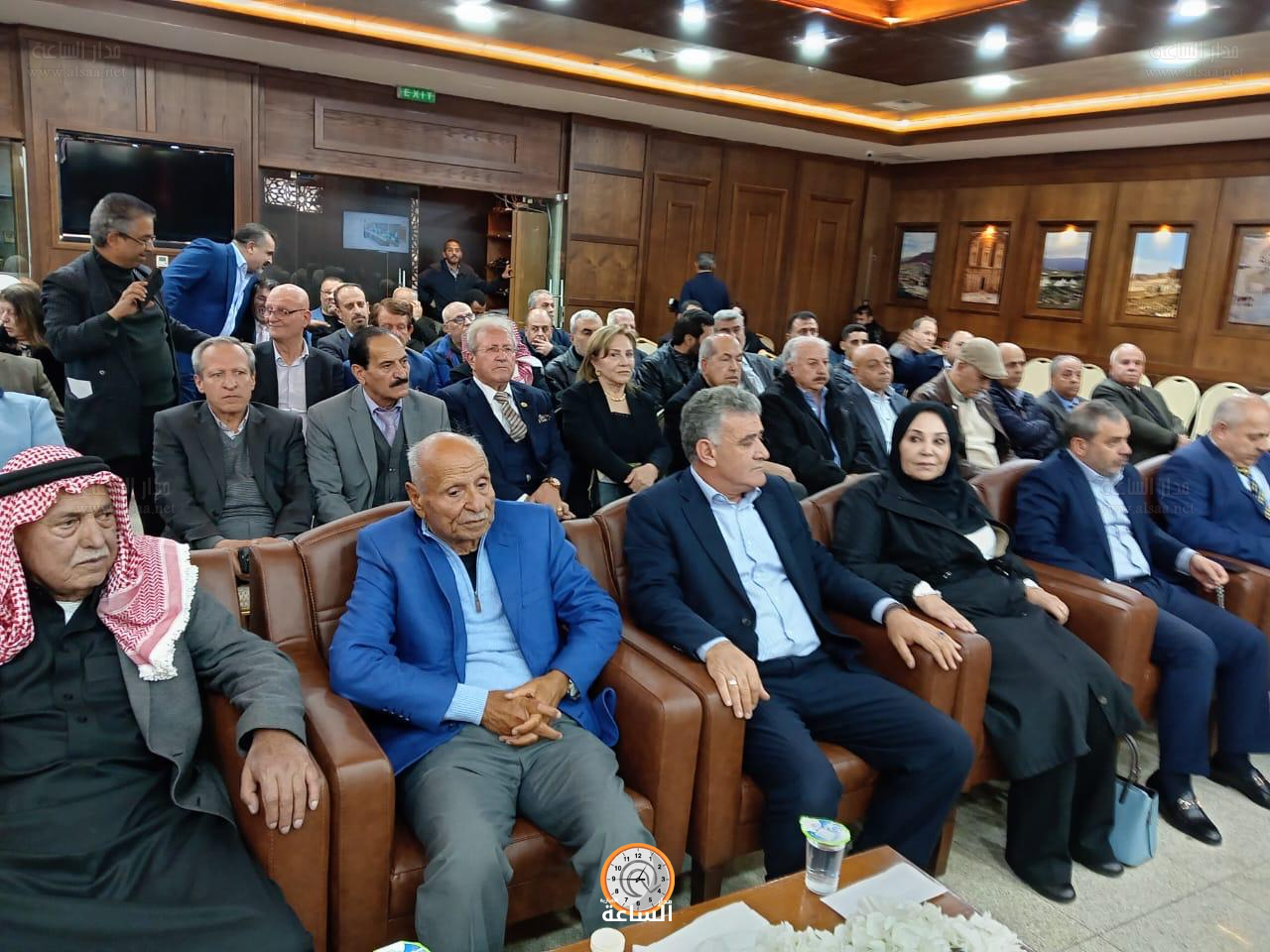 Madar Al-Saa Images 0.610997944960517