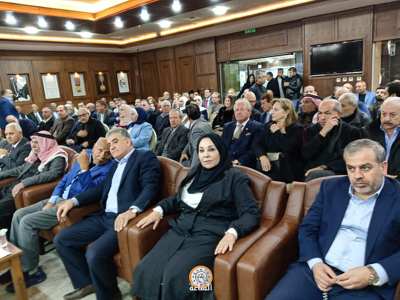 Madar Al-Saa Images 0.00004111453699329193