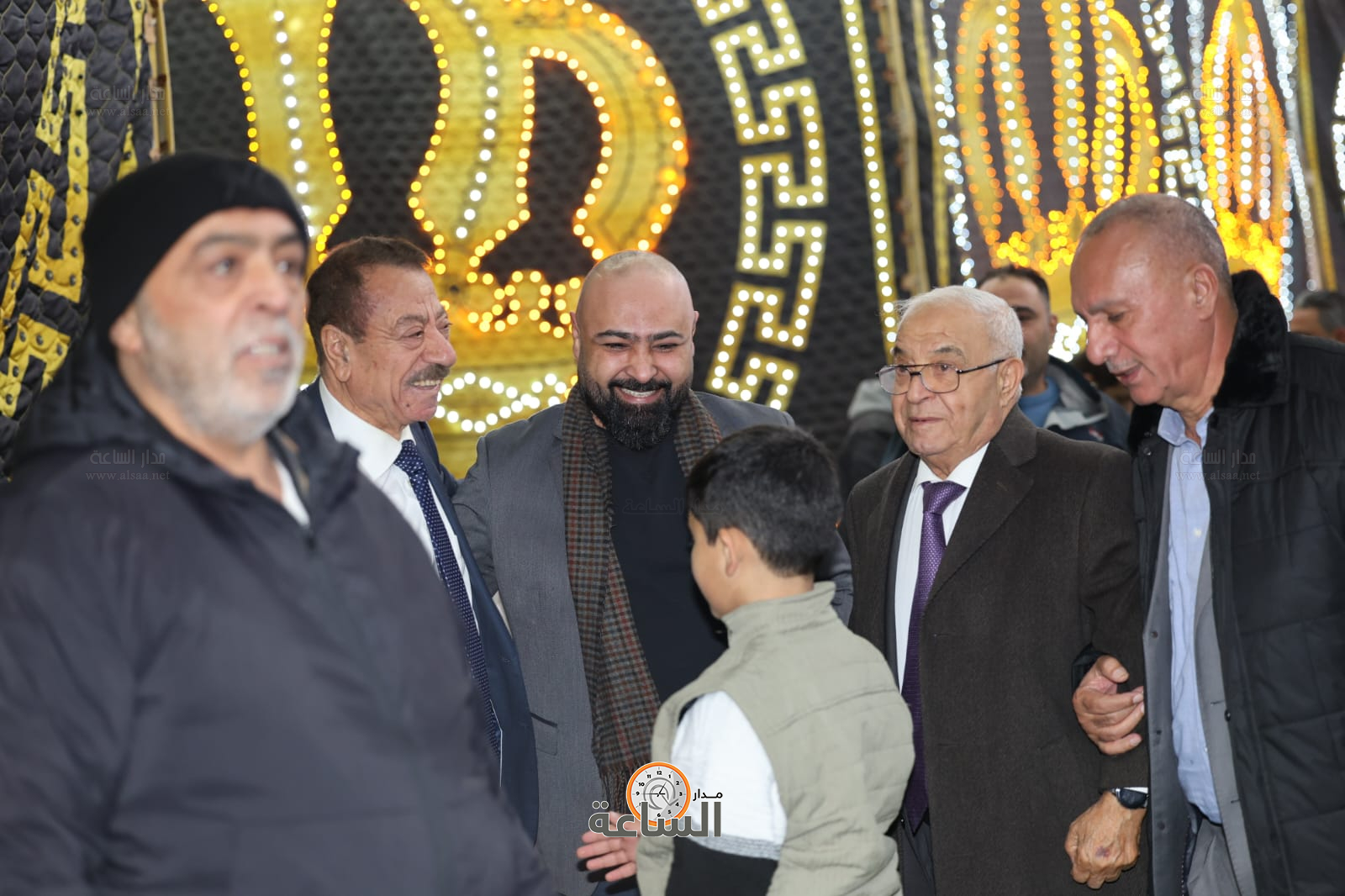 Madar Al-Saa Images 0.41940276168287294