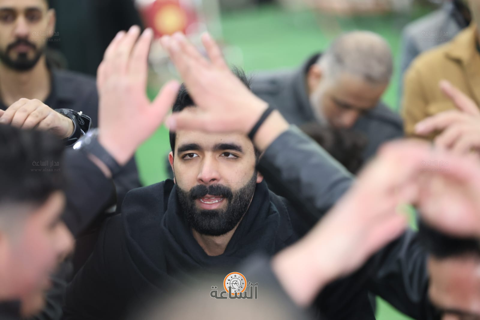 Madar Al-Saa Images 0.5824228235697799