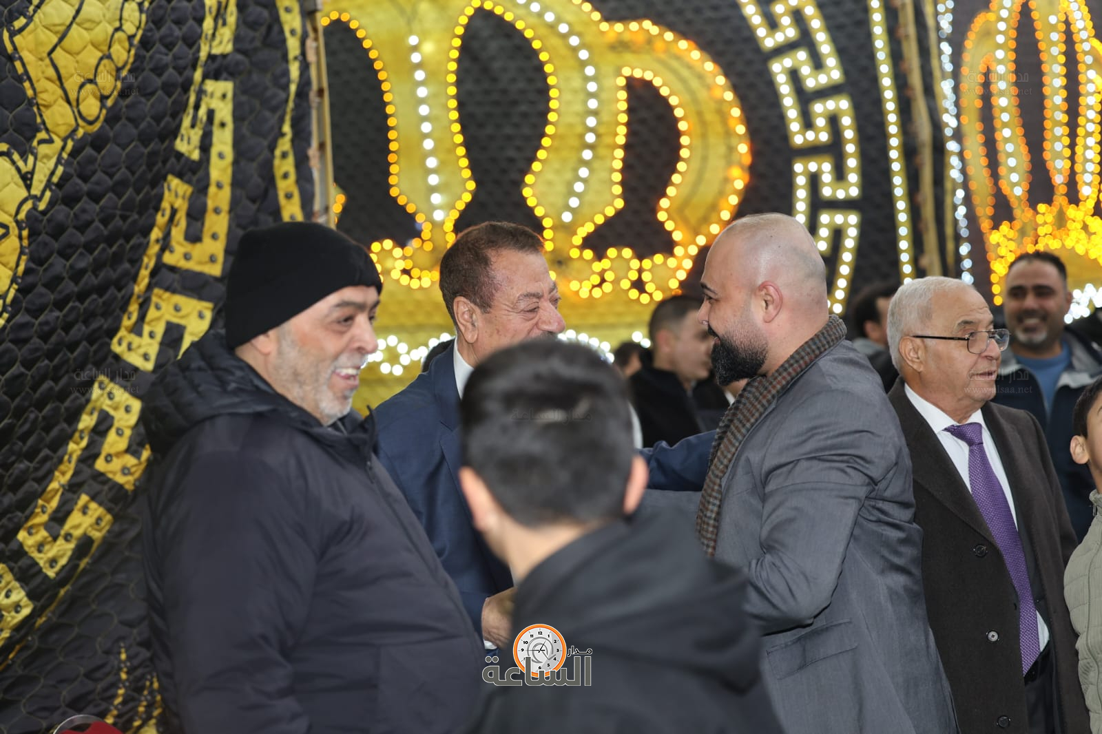 Madar Al-Saa Images 0.04457739703832919