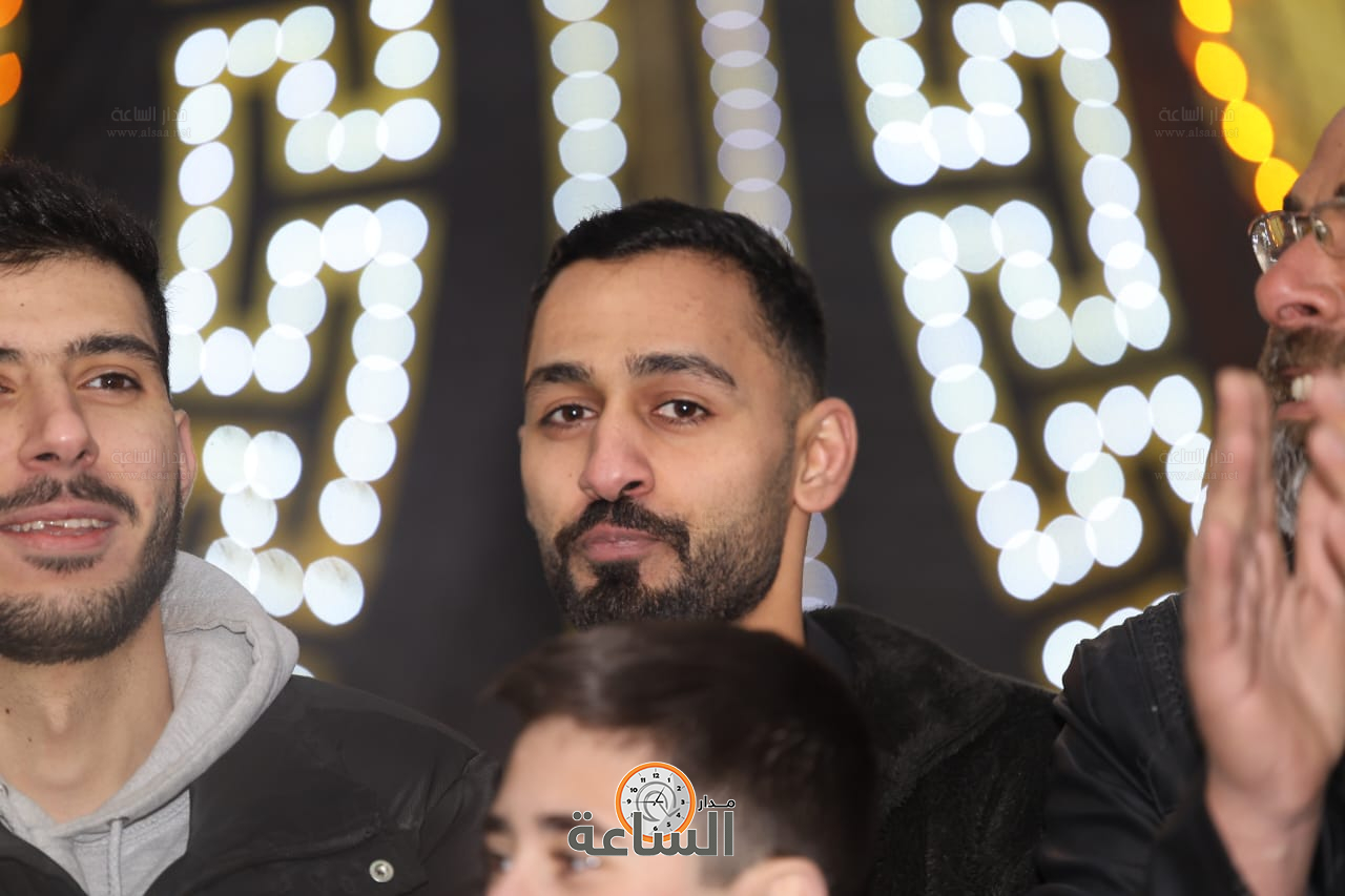 Madar Al-Saa Images 0.9799556116040218