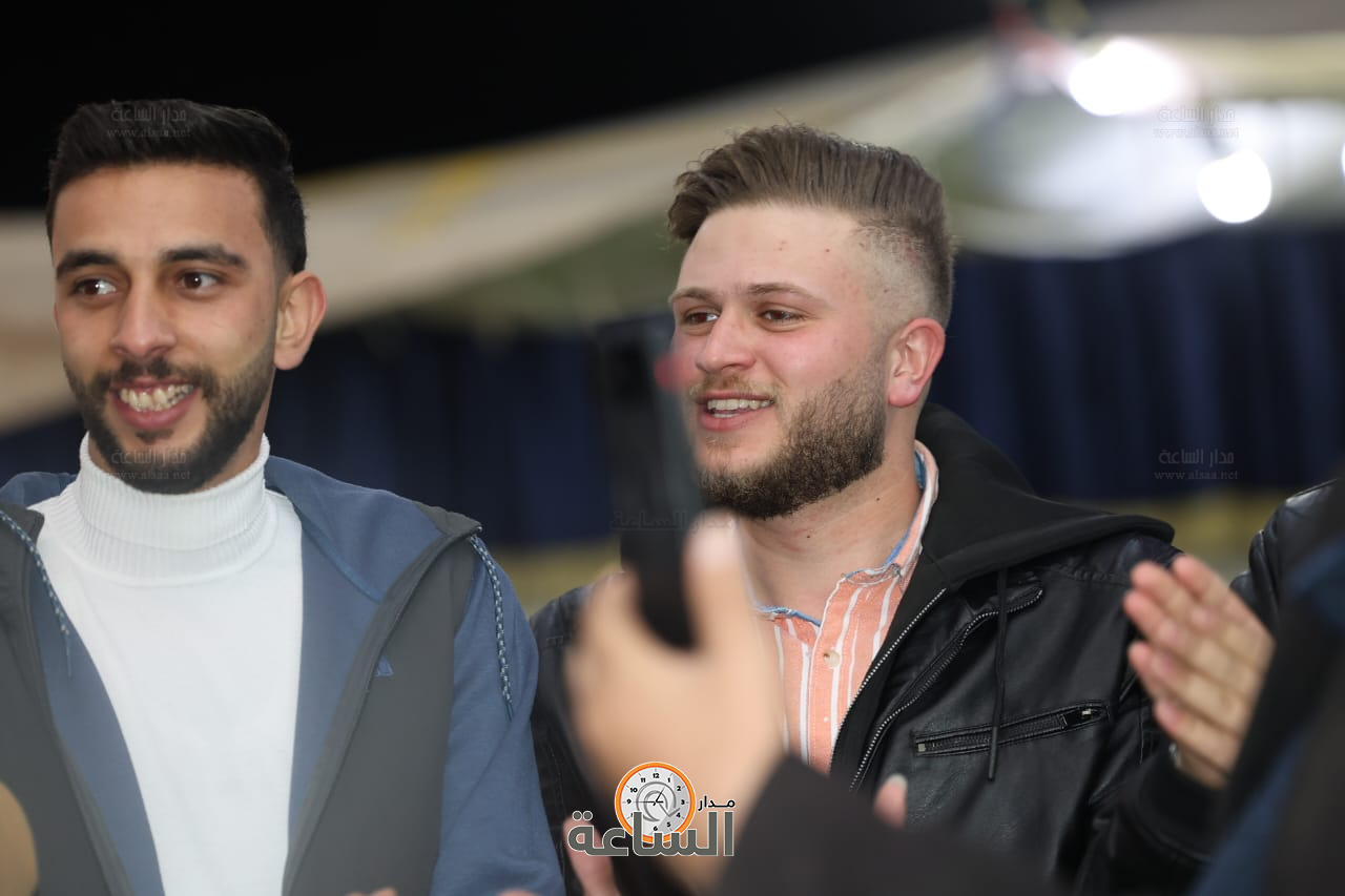 Madar Al-Saa Images 0.4961604140571553