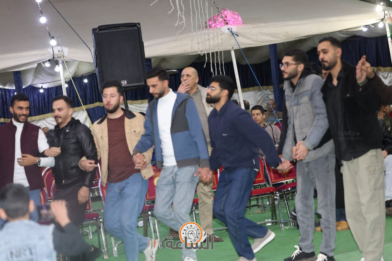 Madar Al-Saa Images 0.9781584053150802