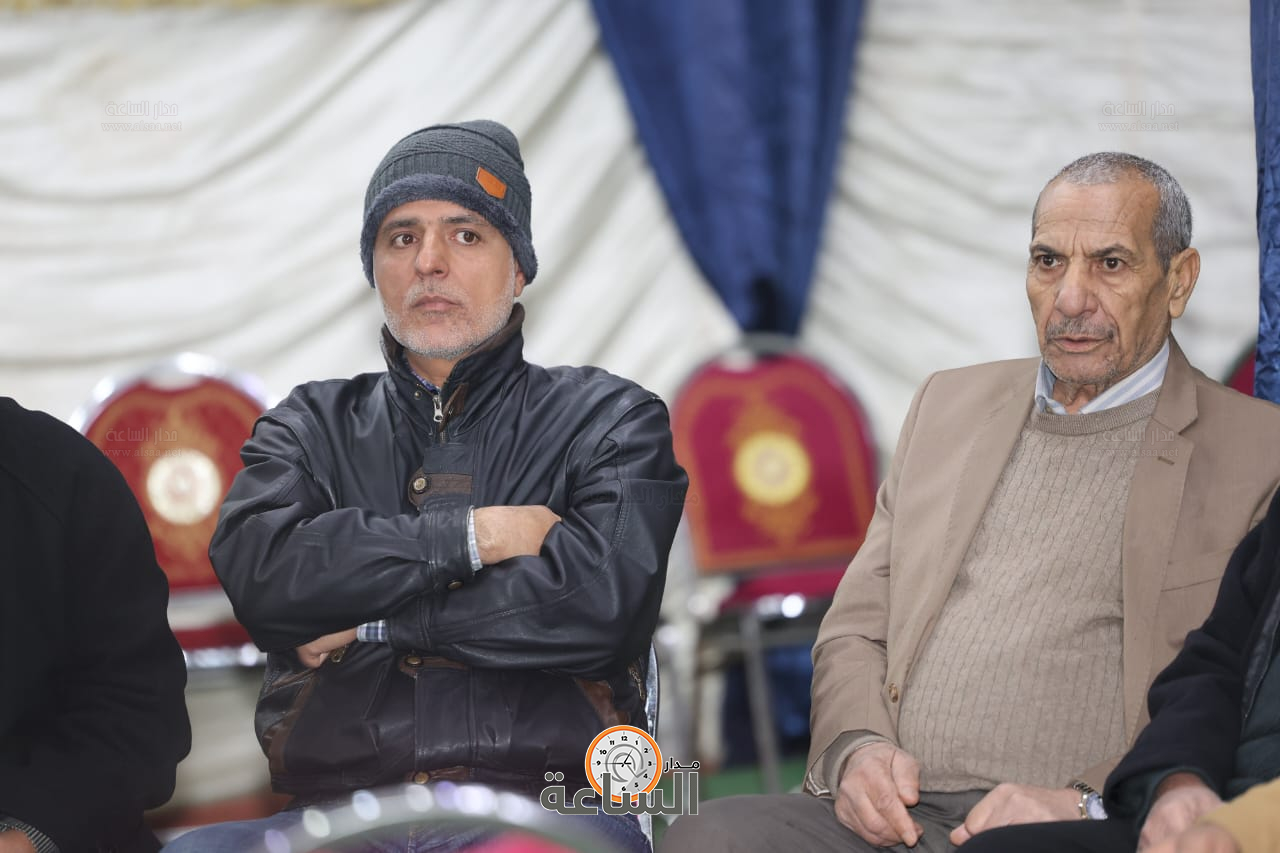 Madar Al-Saa Images 0.3710493885082202