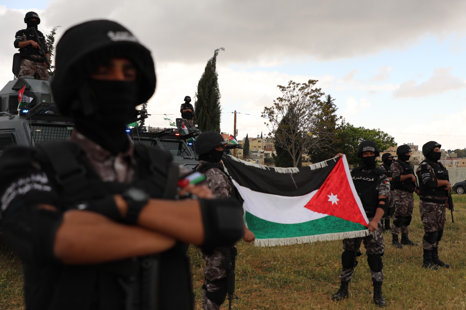 Madar Al-Saa Images 0.8217213404329095