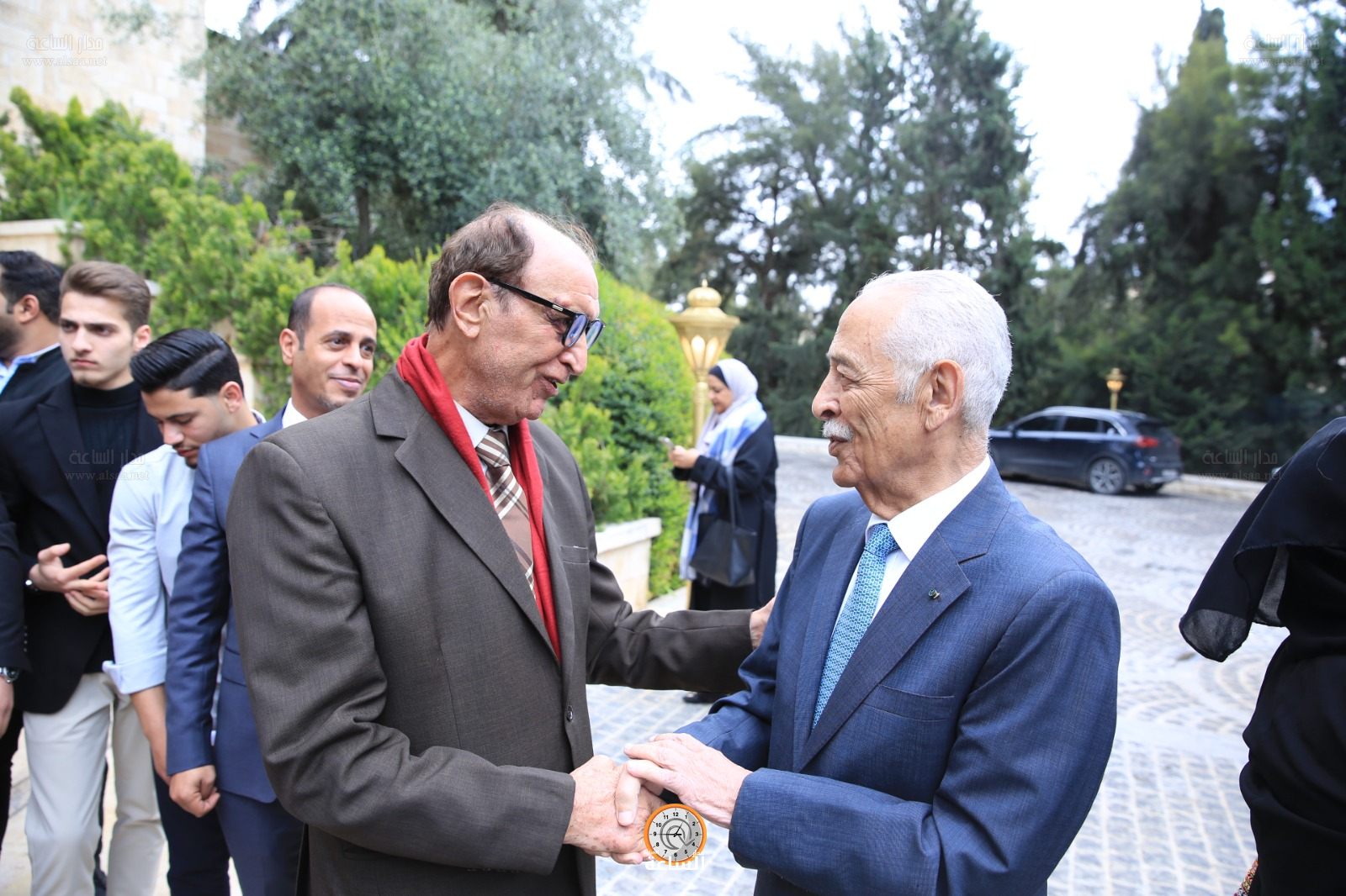 Madar Al-Saa Images 0.35377032973577405