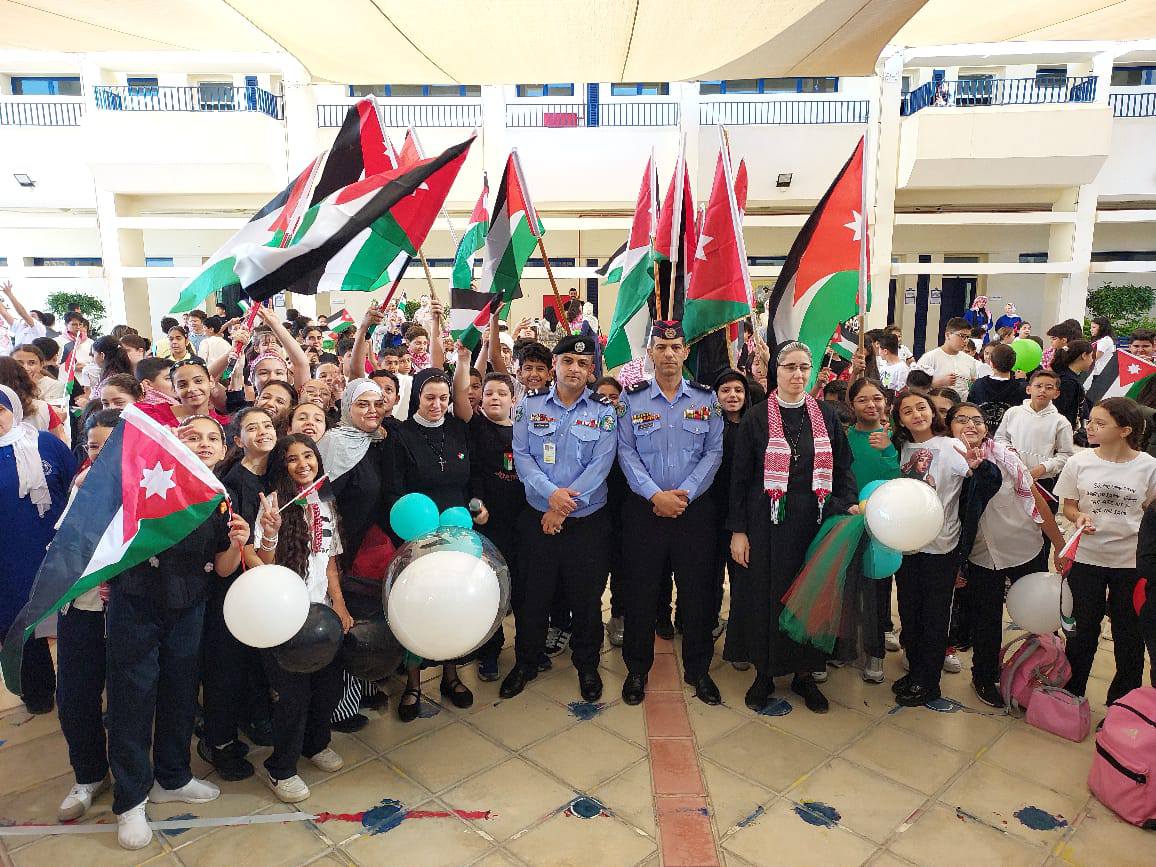 Madar Al-Saa Images 0.5186756712826092