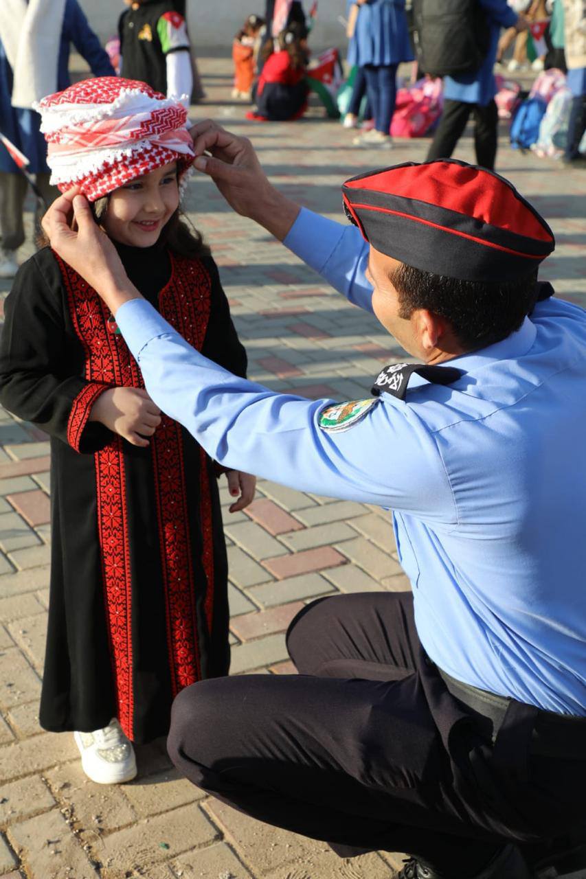 Madar Al-Saa Images 0.8147004920908929