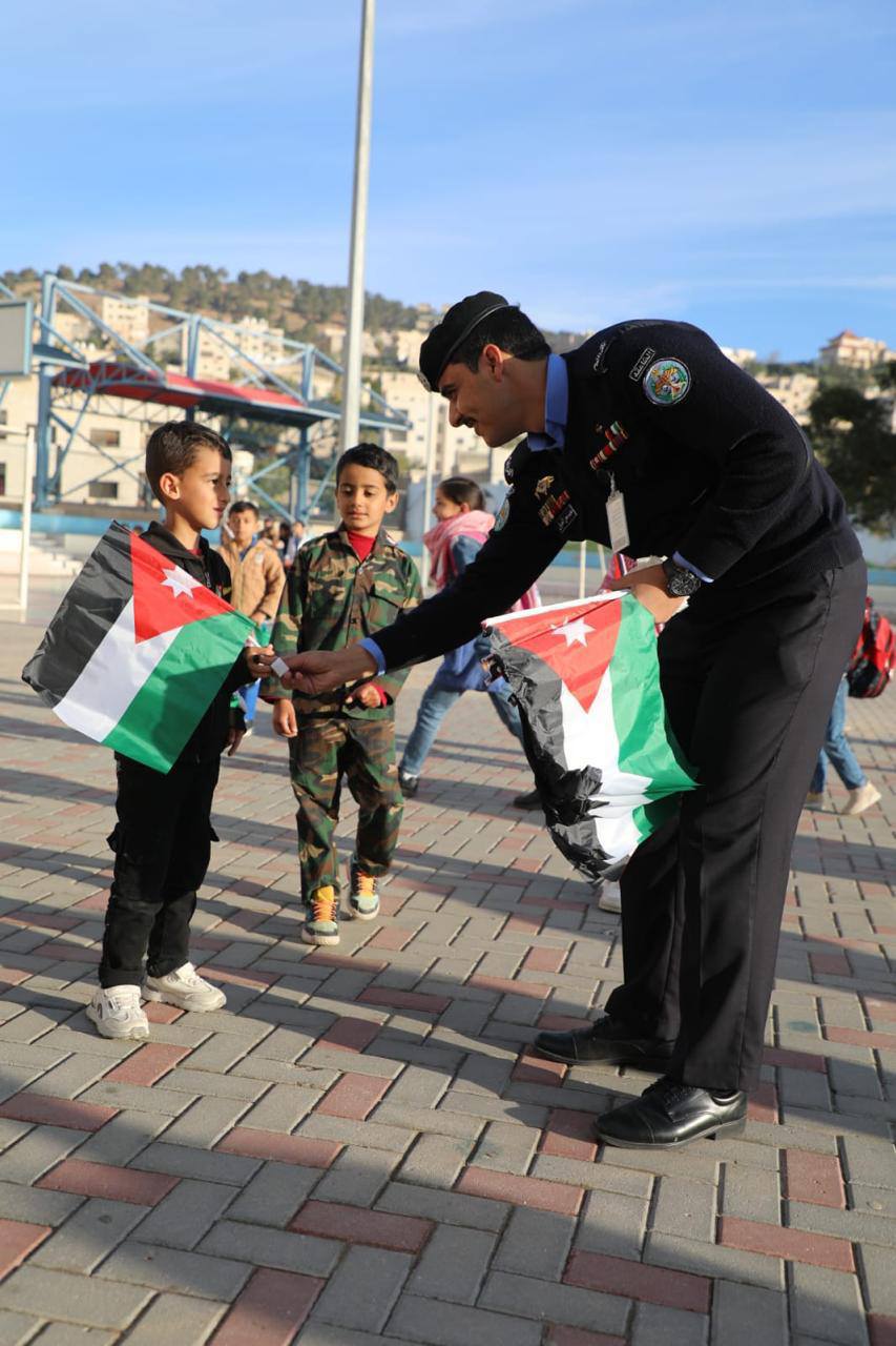 Madar Al-Saa Images 0.7305733716595466