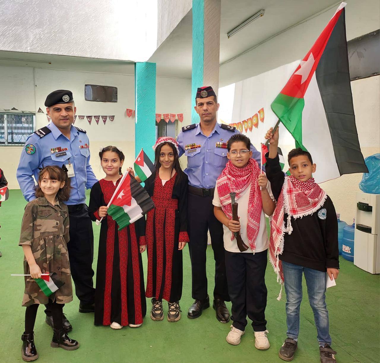 Madar Al-Saa Images 0.8454241063059091