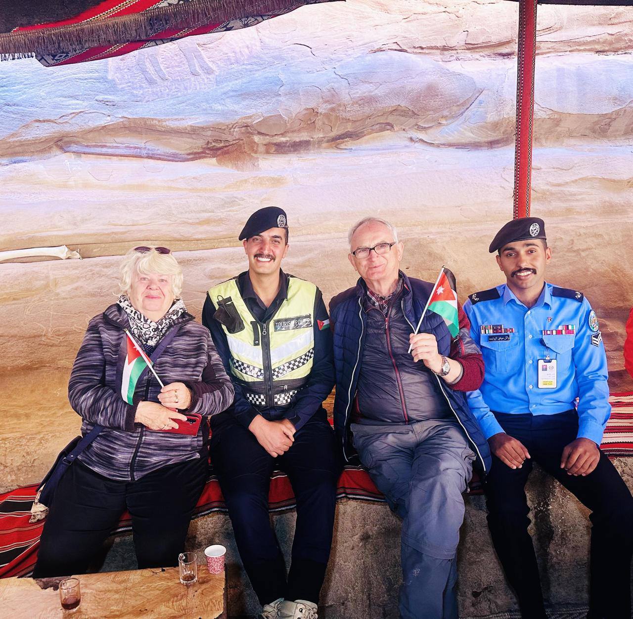 Madar Al-Saa Images 0.0641244741877739