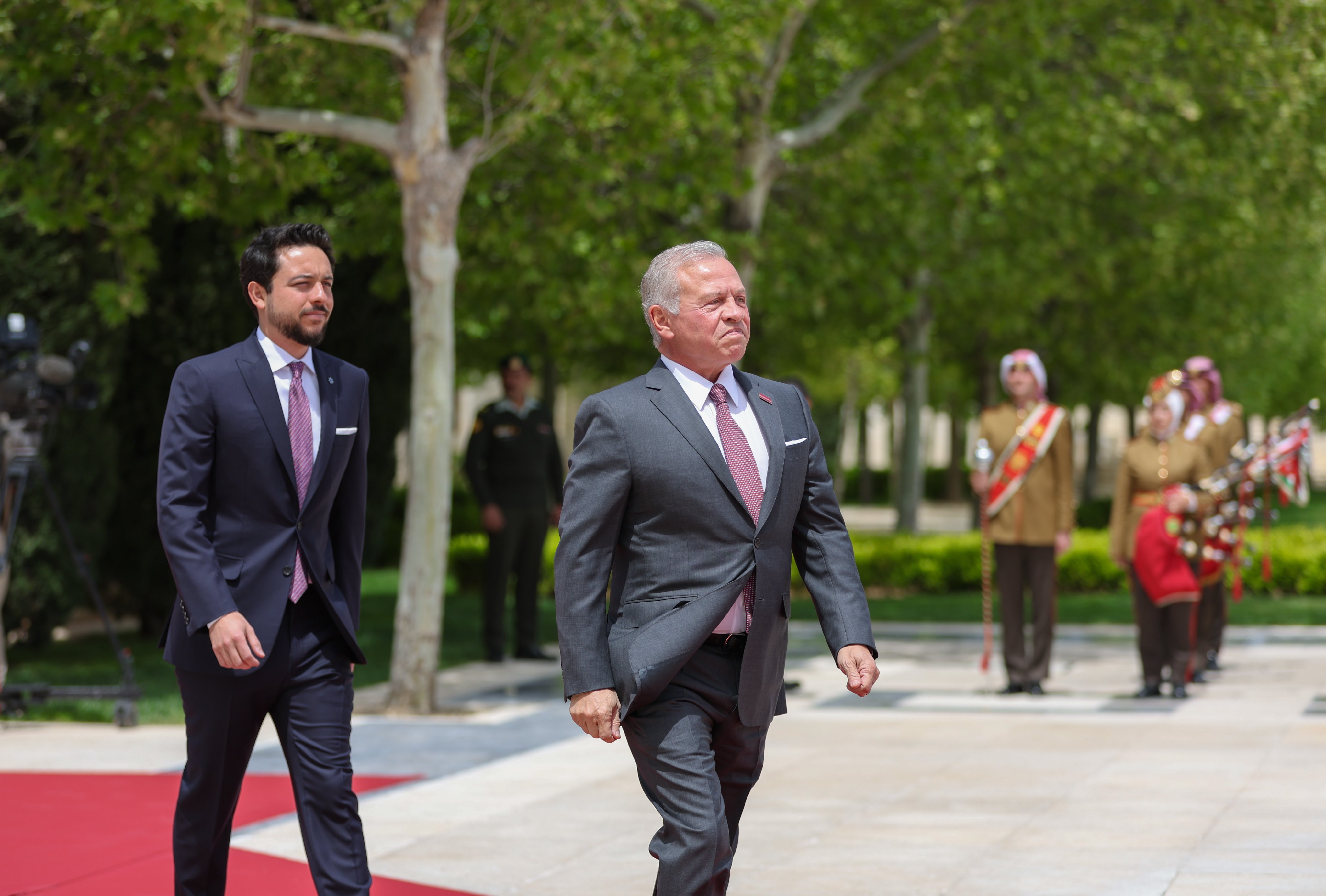 Madar Al-Saa Images 0.6962234069709292