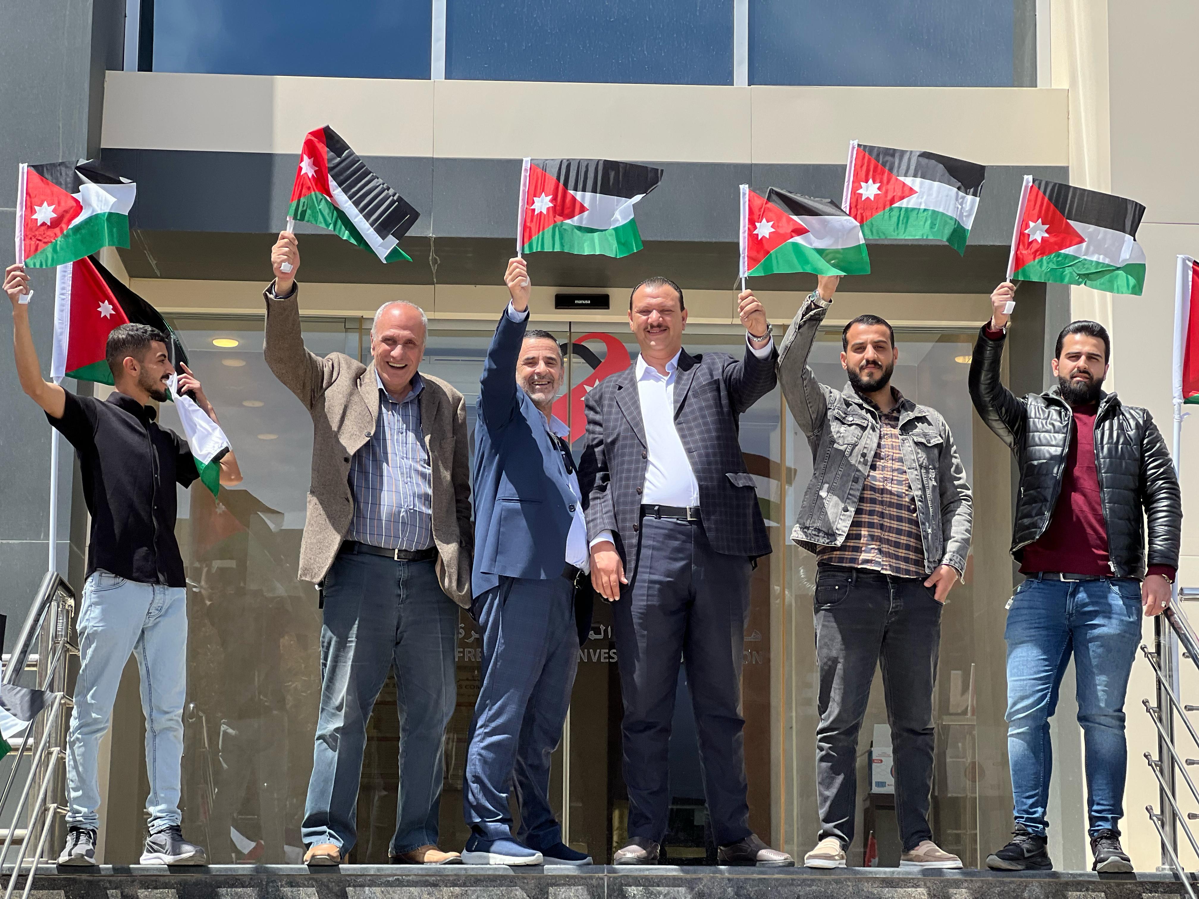 Madar Al-Saa Images 0.042746457639060376