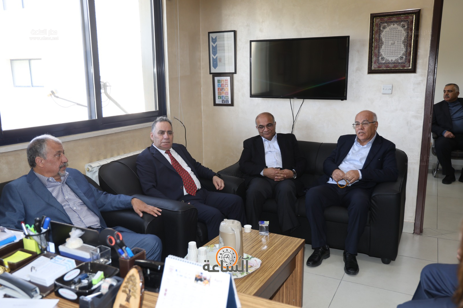 Madar Al-Saa Images 0.9134329116806897