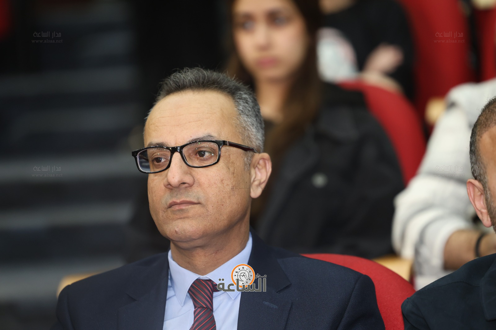 Madar Al-Saa Images 0.8208406881866421