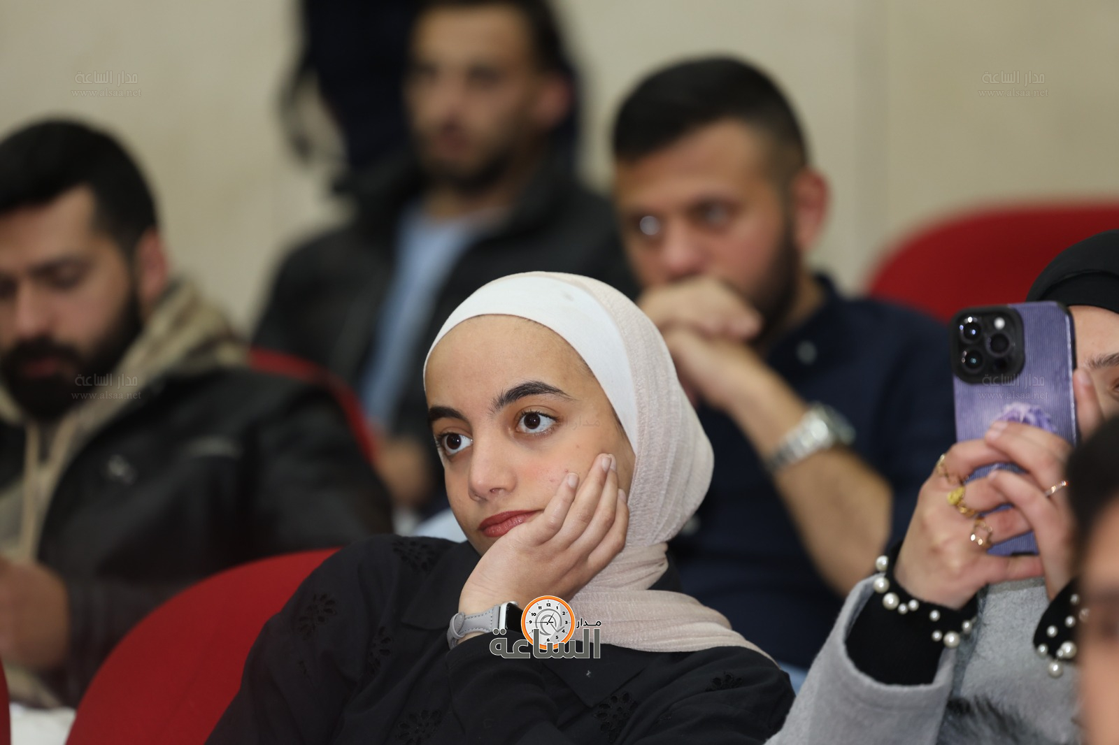 Madar Al-Saa Images 0.39220368710371434