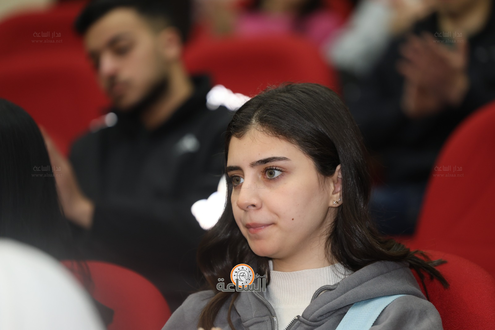 Madar Al-Saa Images 0.6146218170002247