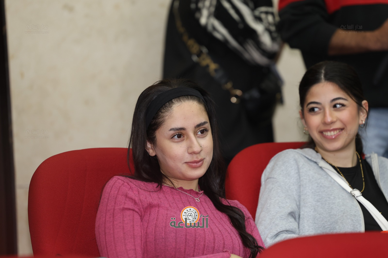 Madar Al-Saa Images 0.25450023821677814