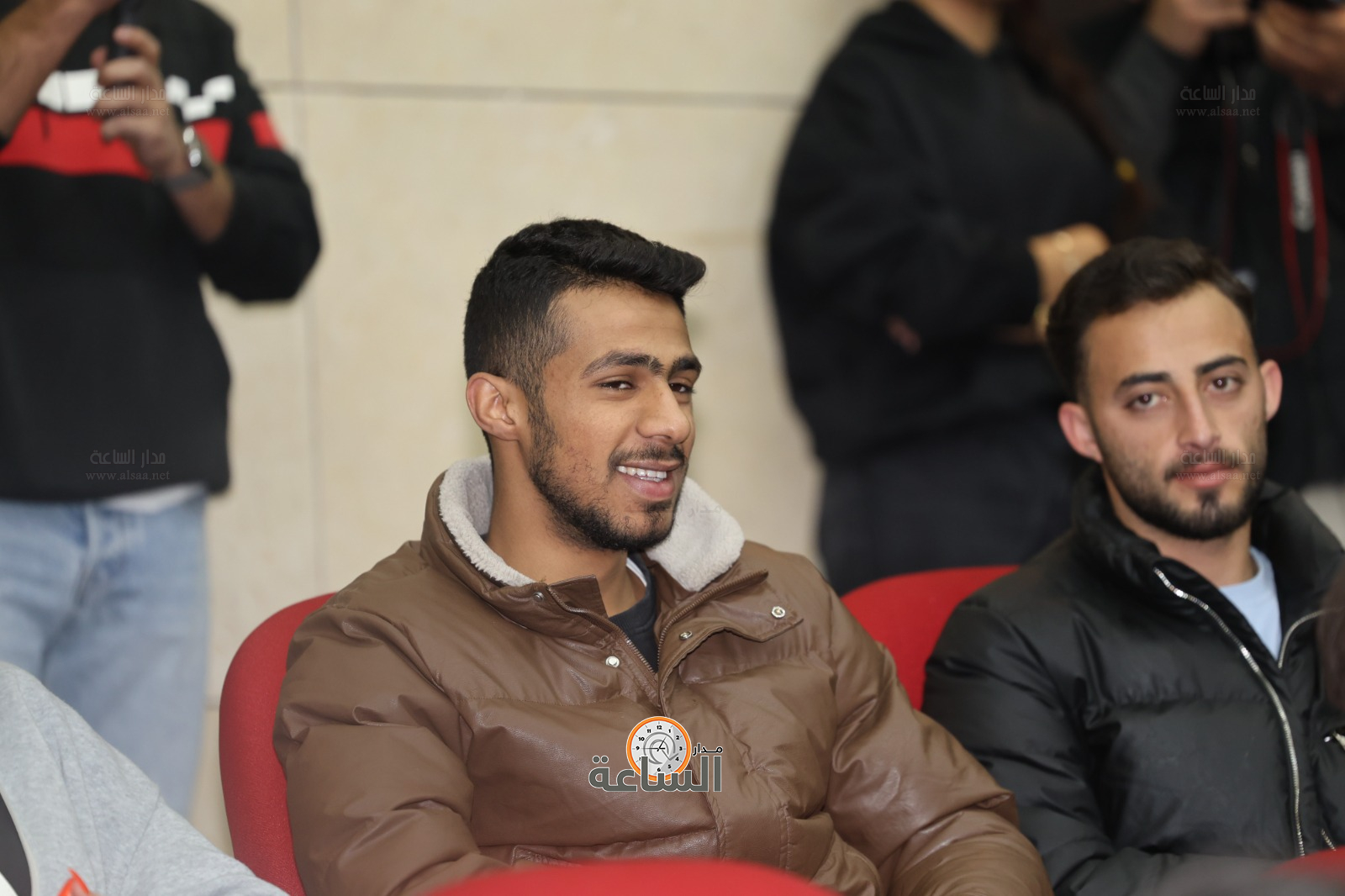 Madar Al-Saa Images 0.7483348073353661