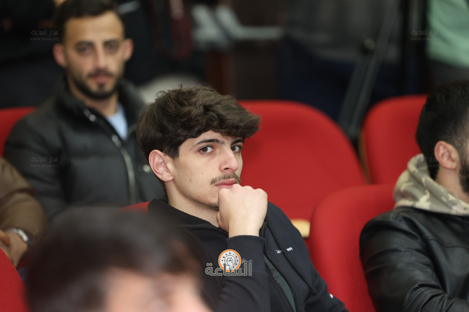 Madar Al-Saa Images 0.22276488578864895