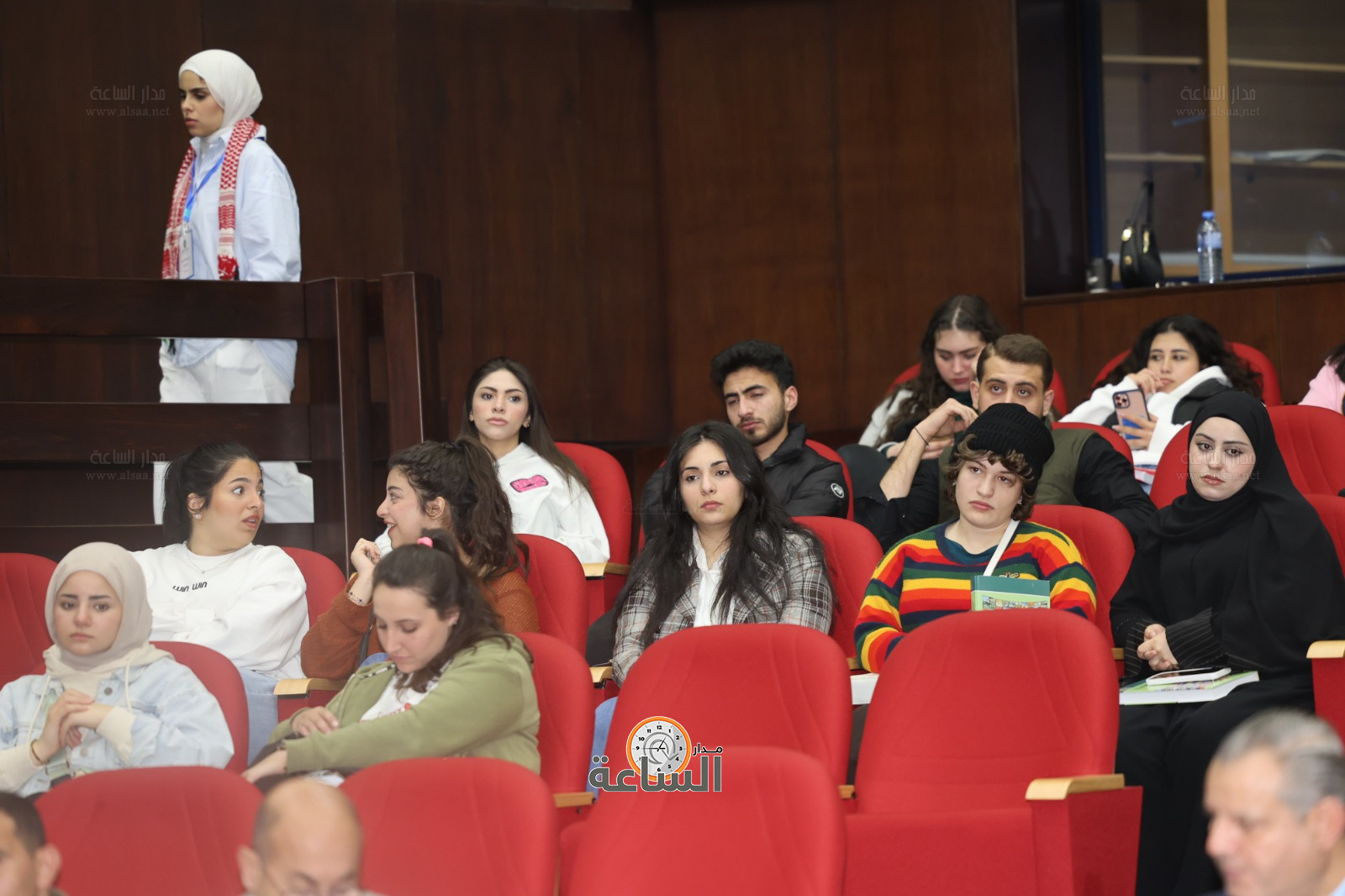 Madar Al-Saa Images 0.861621870183048