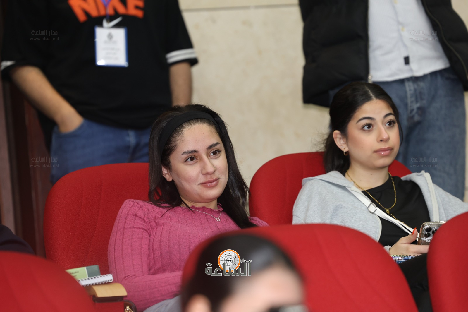 Madar Al-Saa Images 0.9197350641412043