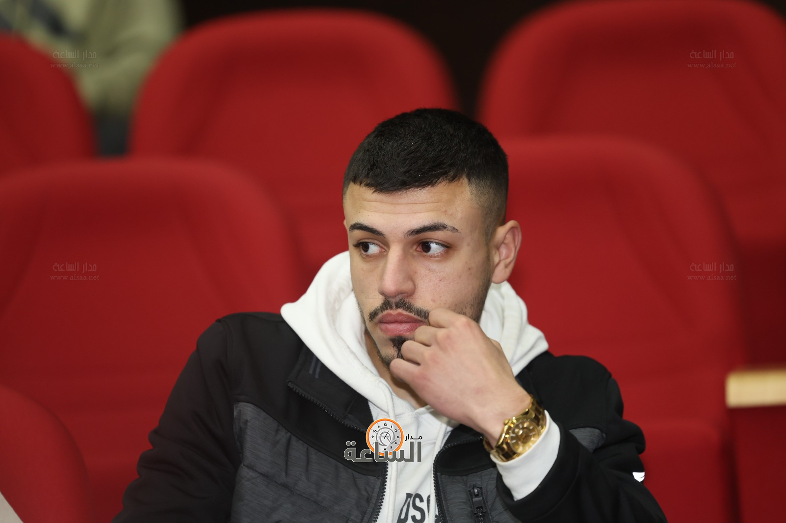 Madar Al-Saa Images 0.5762060965451432