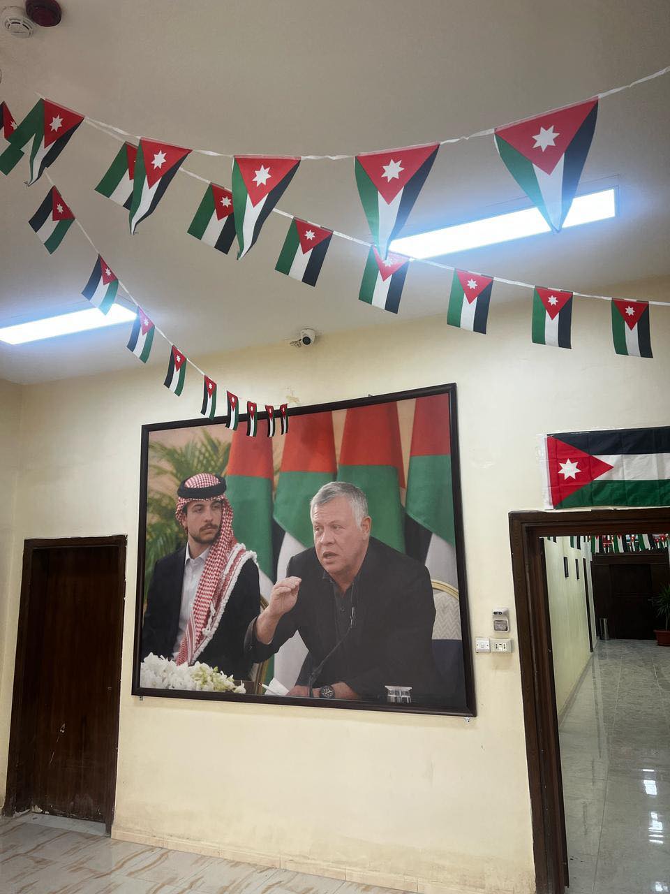 Madar Al-Saa Images 0.5460110312422801