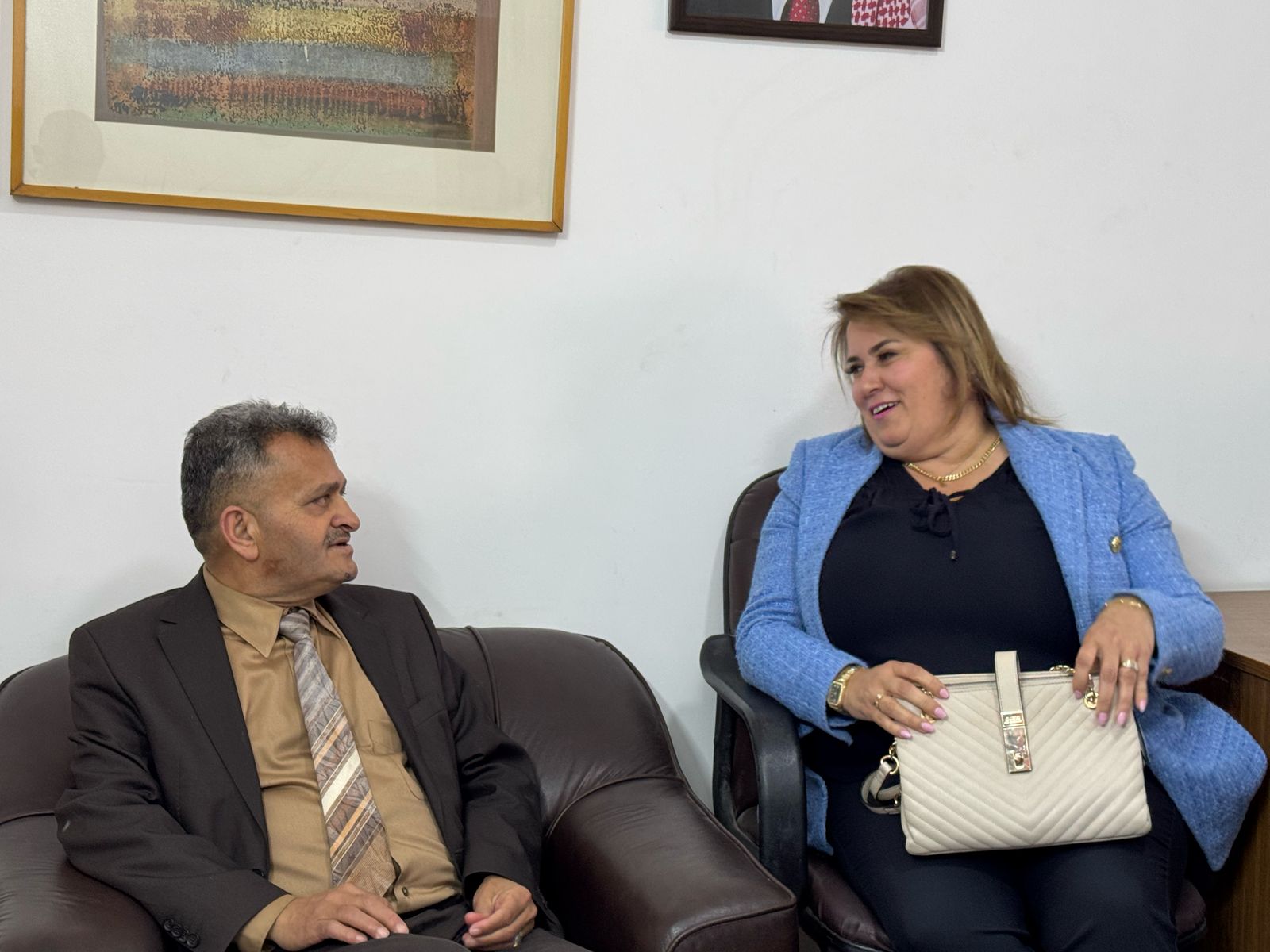 Madar Al-Saa Images 0.405298453703275